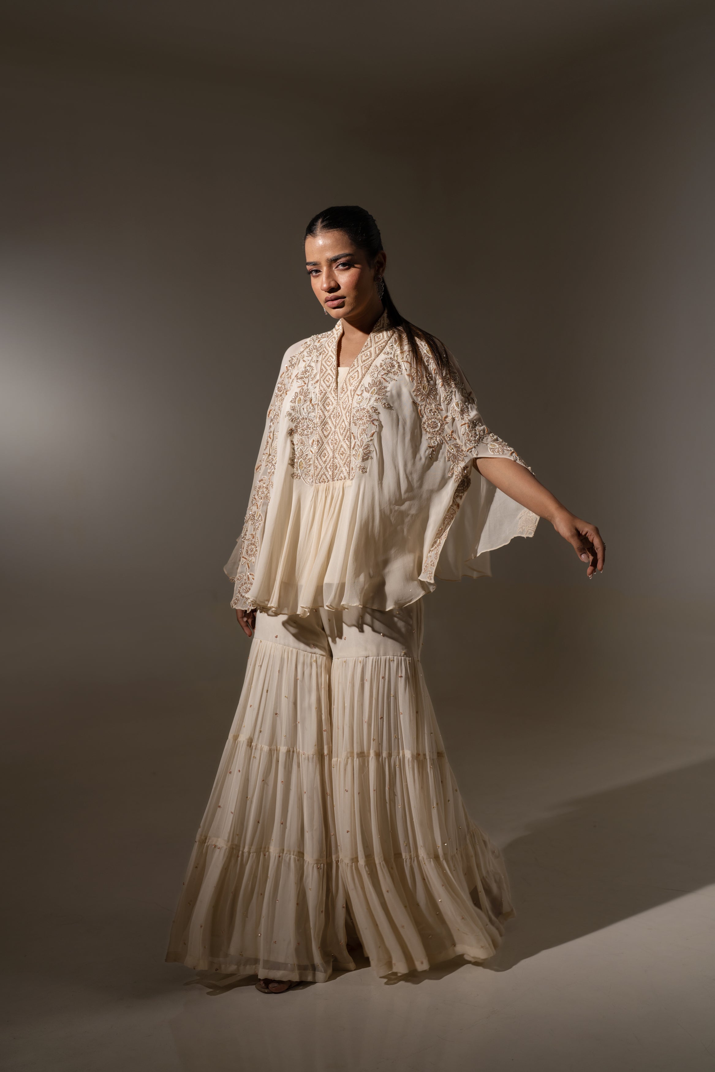 SHARARA WITH INNER SET & PEARL DETAILING AND EMBROIDERED NECKLINE.