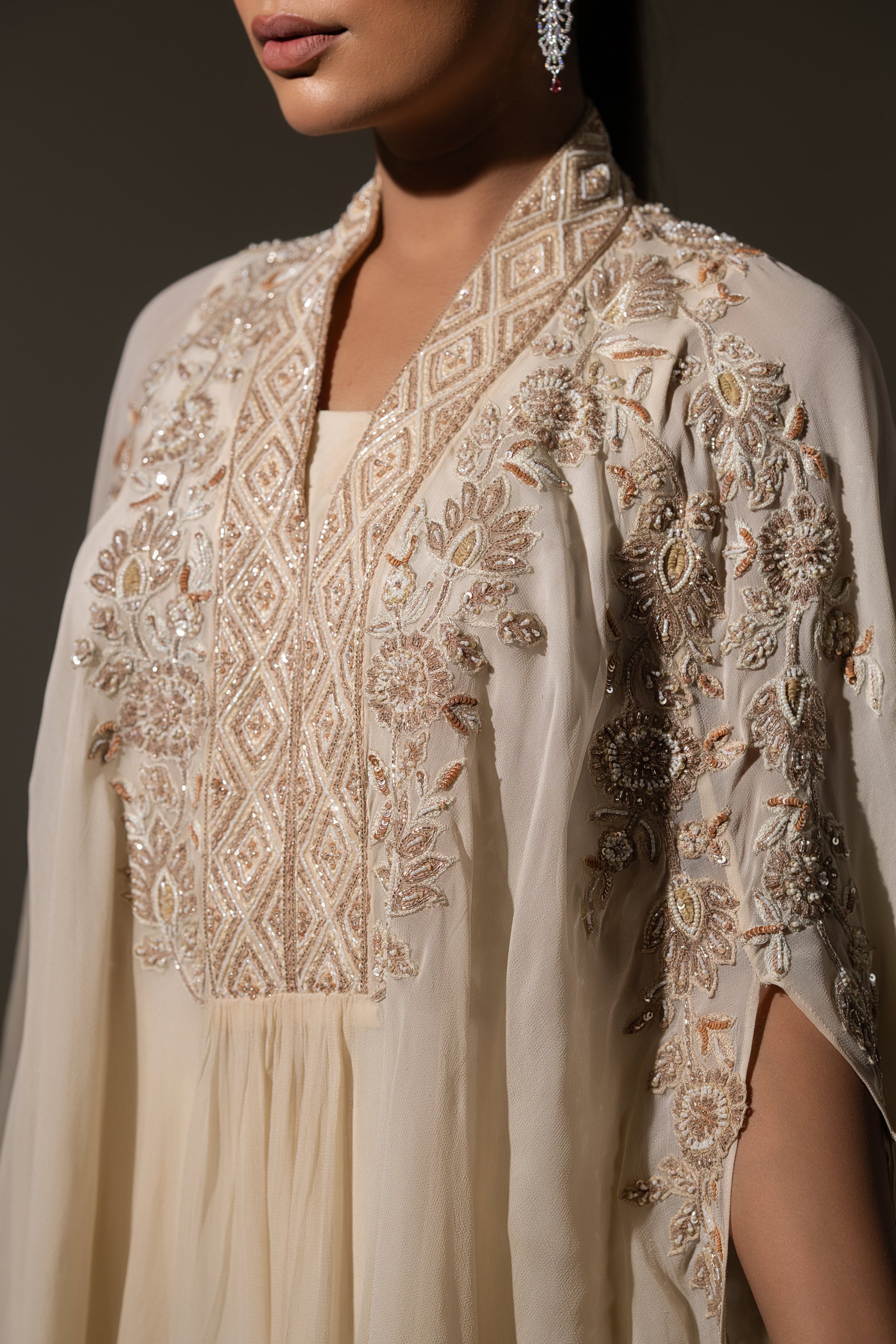 SHARARA WITH INNER SET & PEARL DETAILING AND EMBROIDERED NECKLINE.