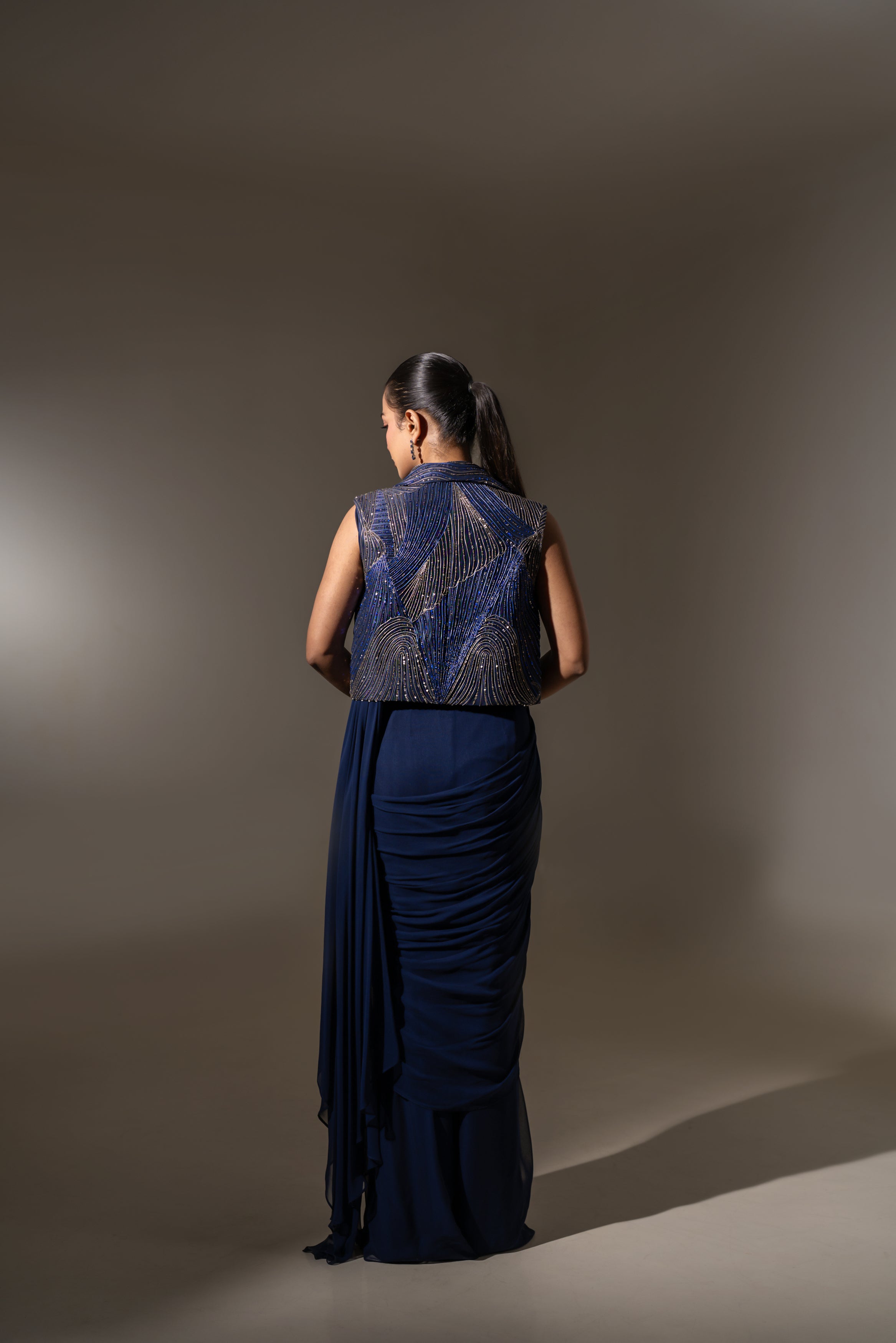 EMBELLISHED CROPPED JACKET WITH DRAPED SAREE