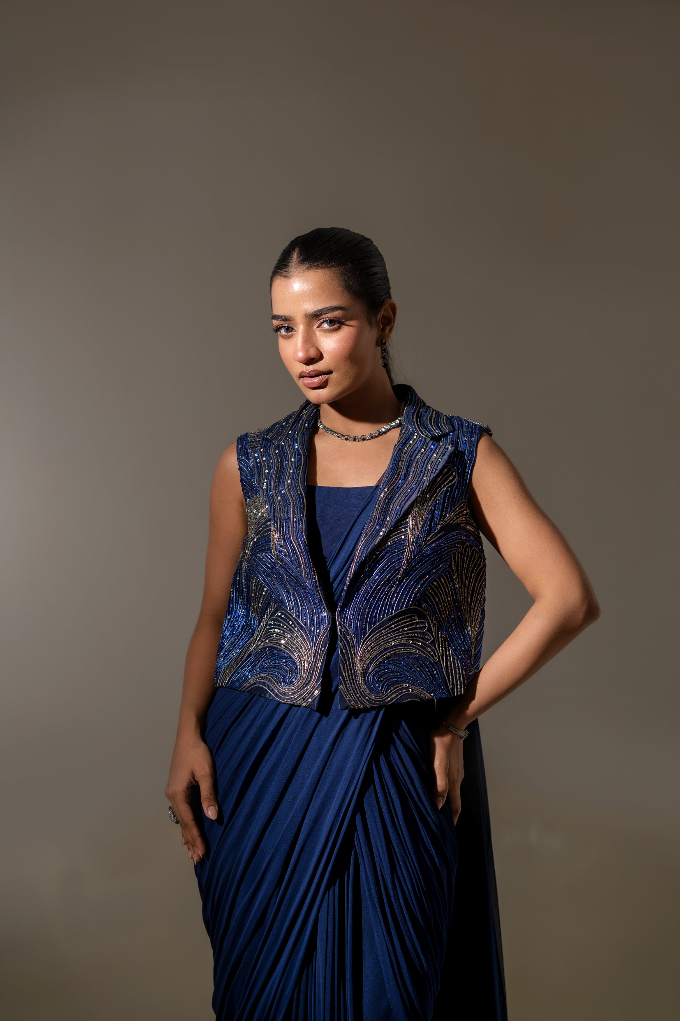 EMBELLISHED CROPPED JACKET WITH DRAPED SAREE