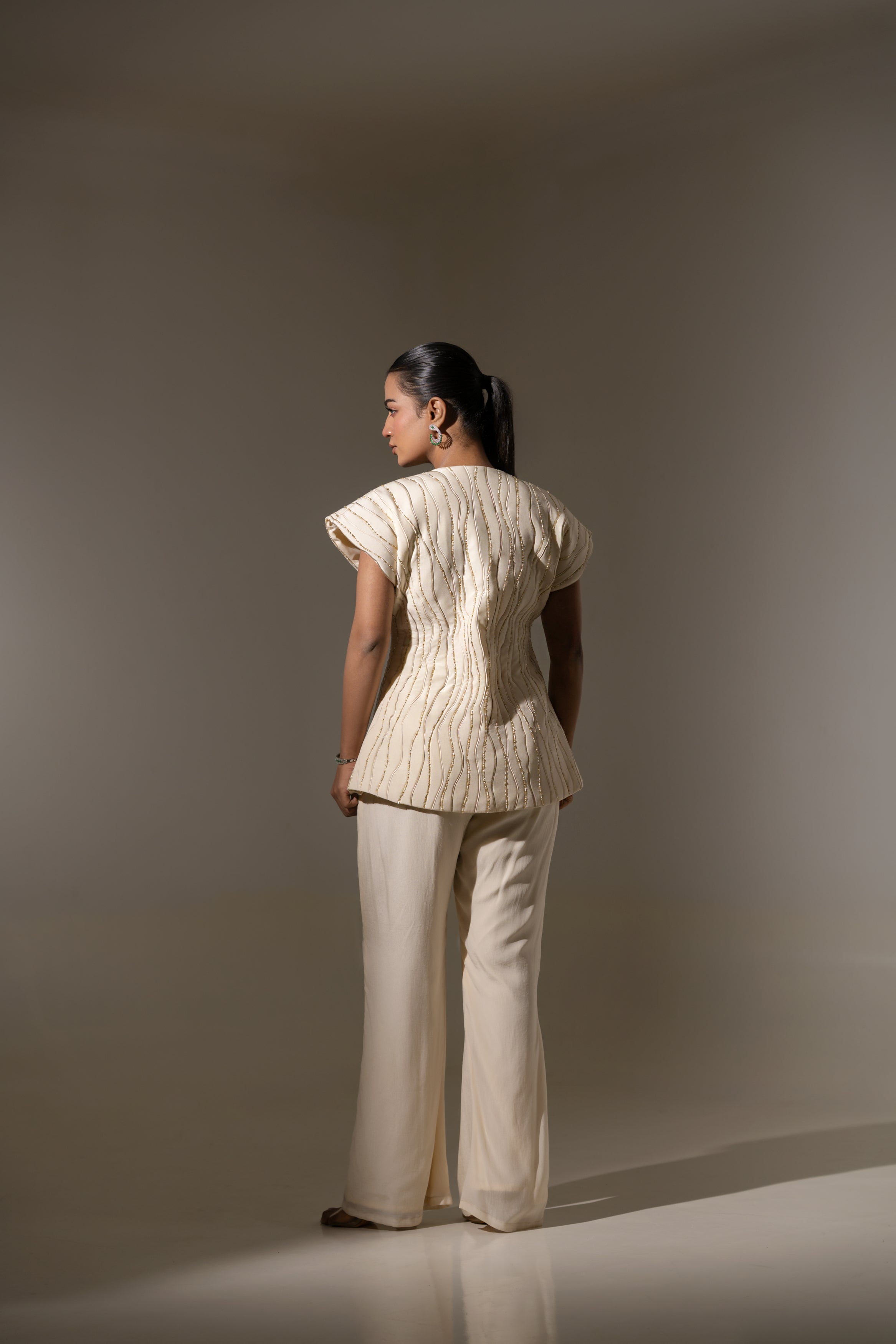 EMBROIDERED JACKET WITH STRAIGHT PANTS