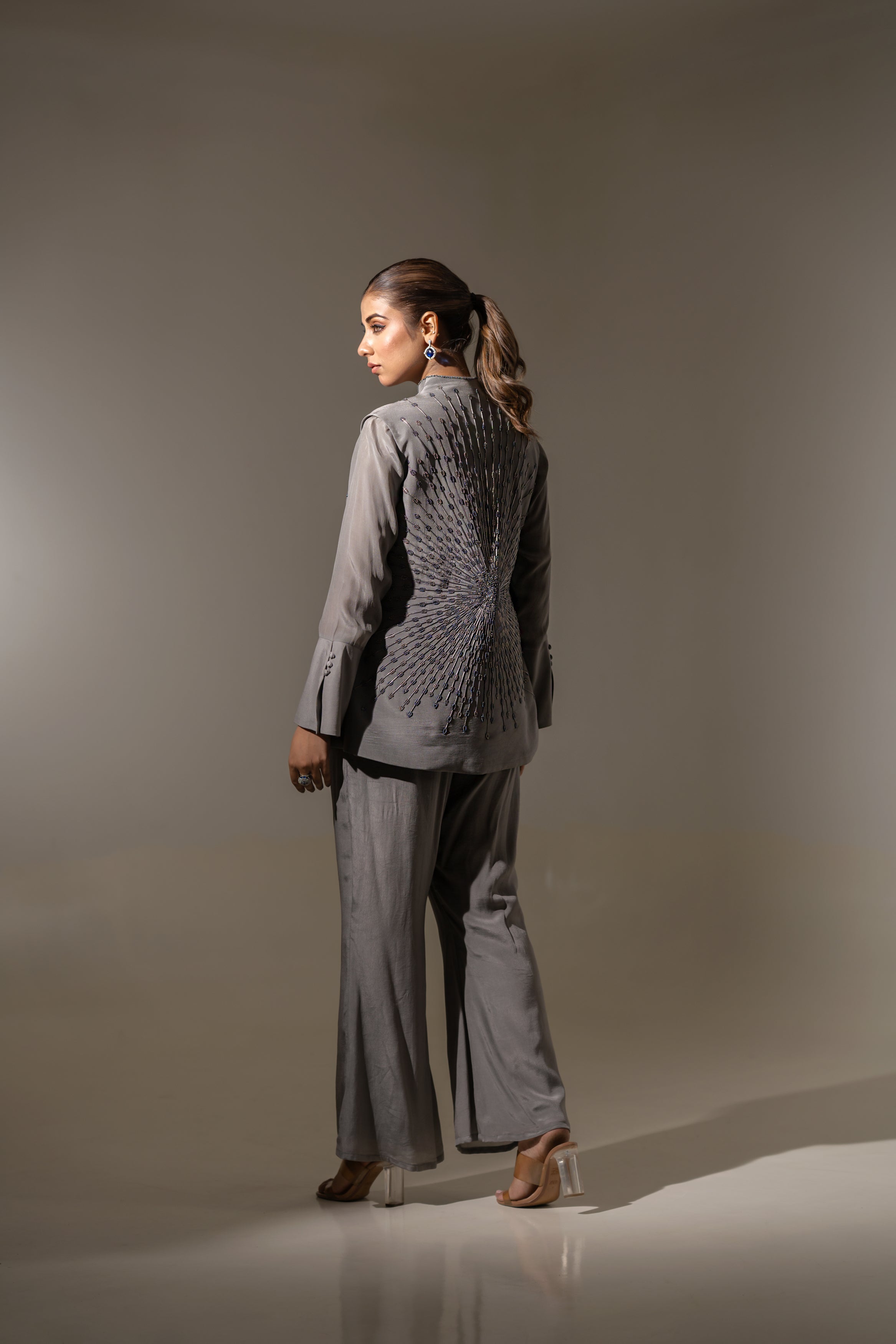 ELEGANT JACKET TOP WITH BELT & MATCHING PANTS.