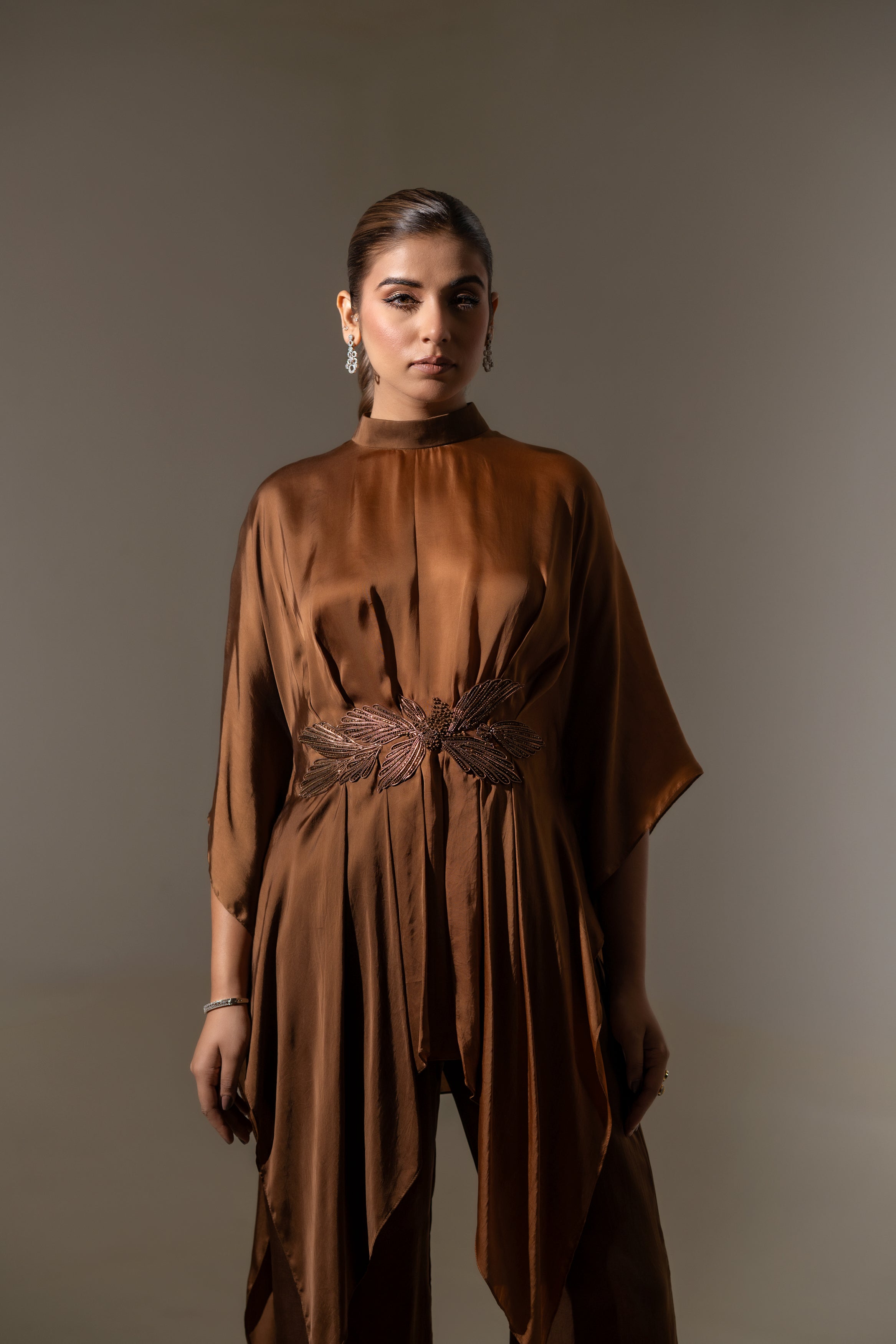 ELEGANT OMBRE DRAPED TUNIC SET.