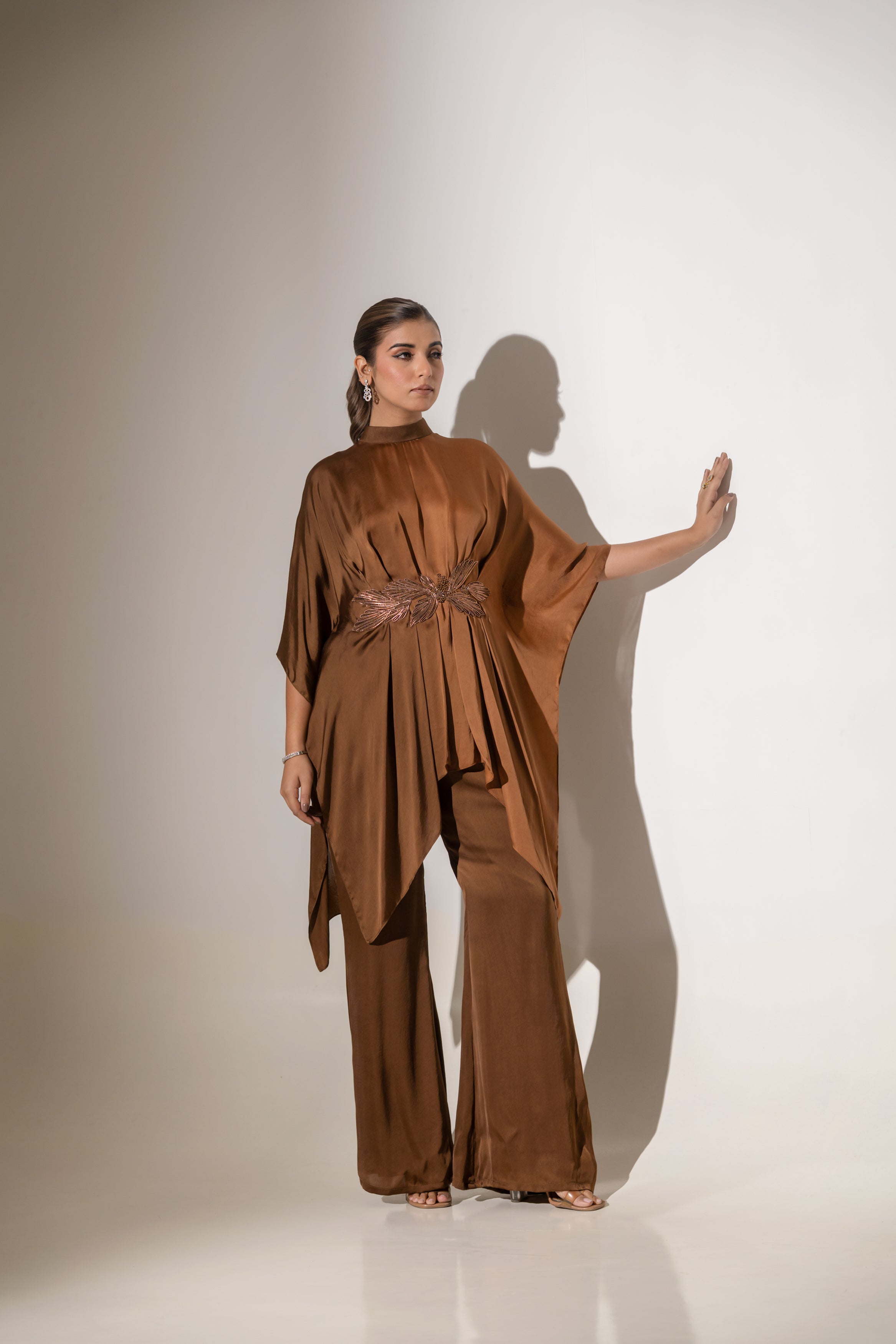 ELEGANT OMBRE DRAPED TUNIC SET.