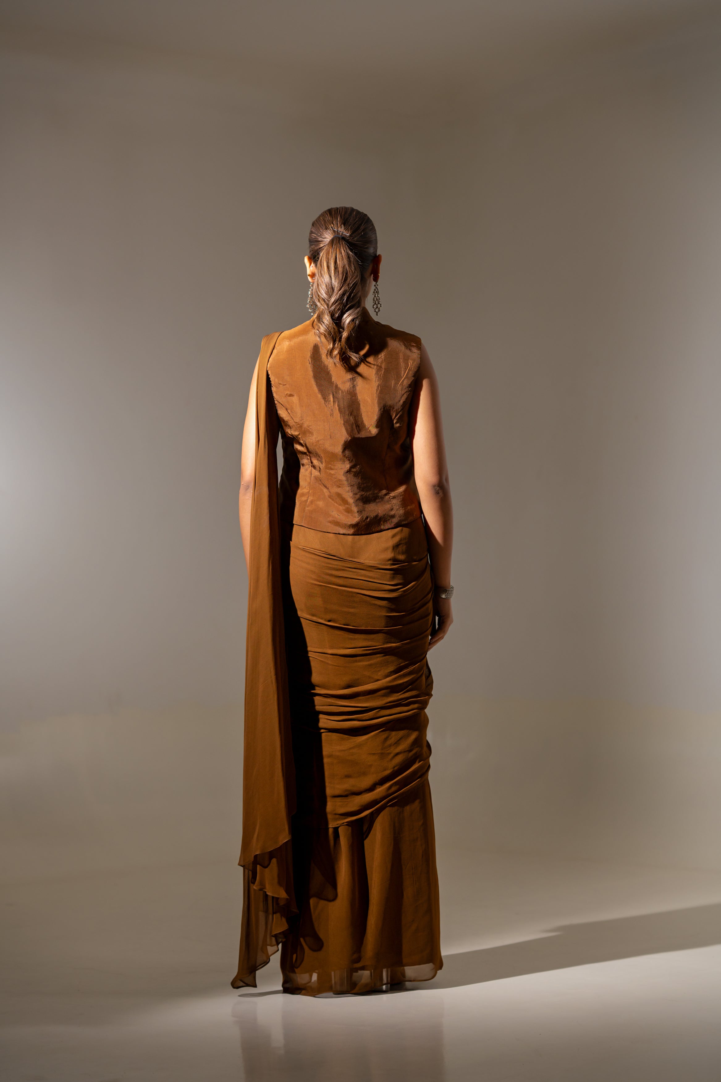 BROWN CO-ORD STYLE DRAPED SAREE