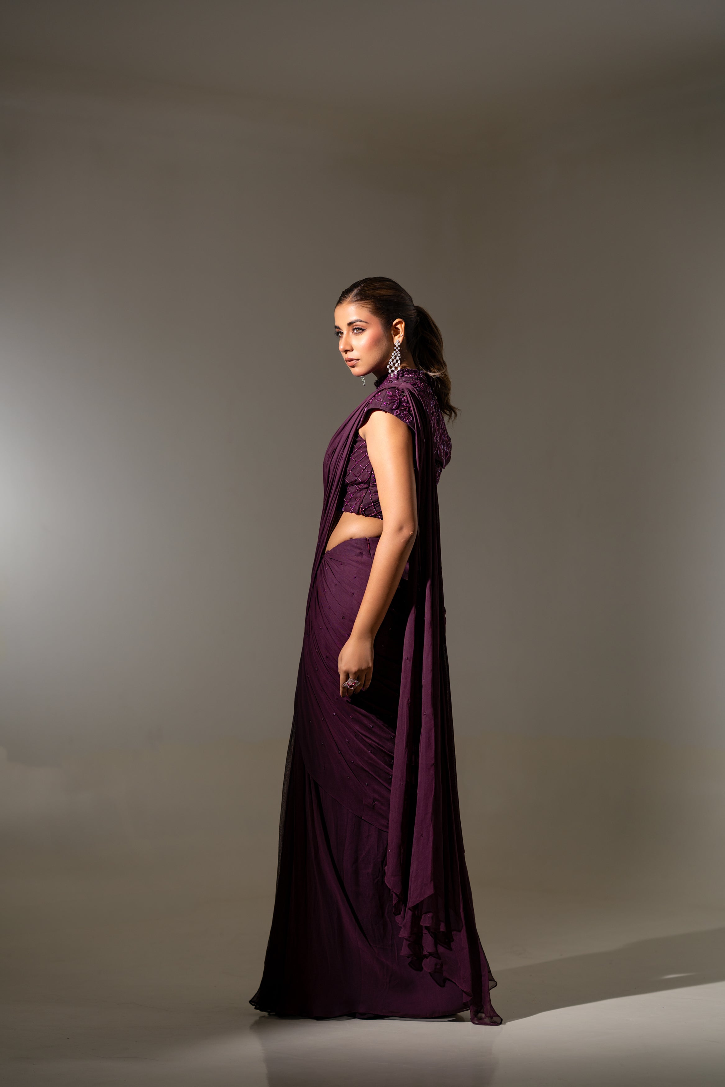 FLORAL EMBELLISHED HIGH-NECK DRAPED SAREE