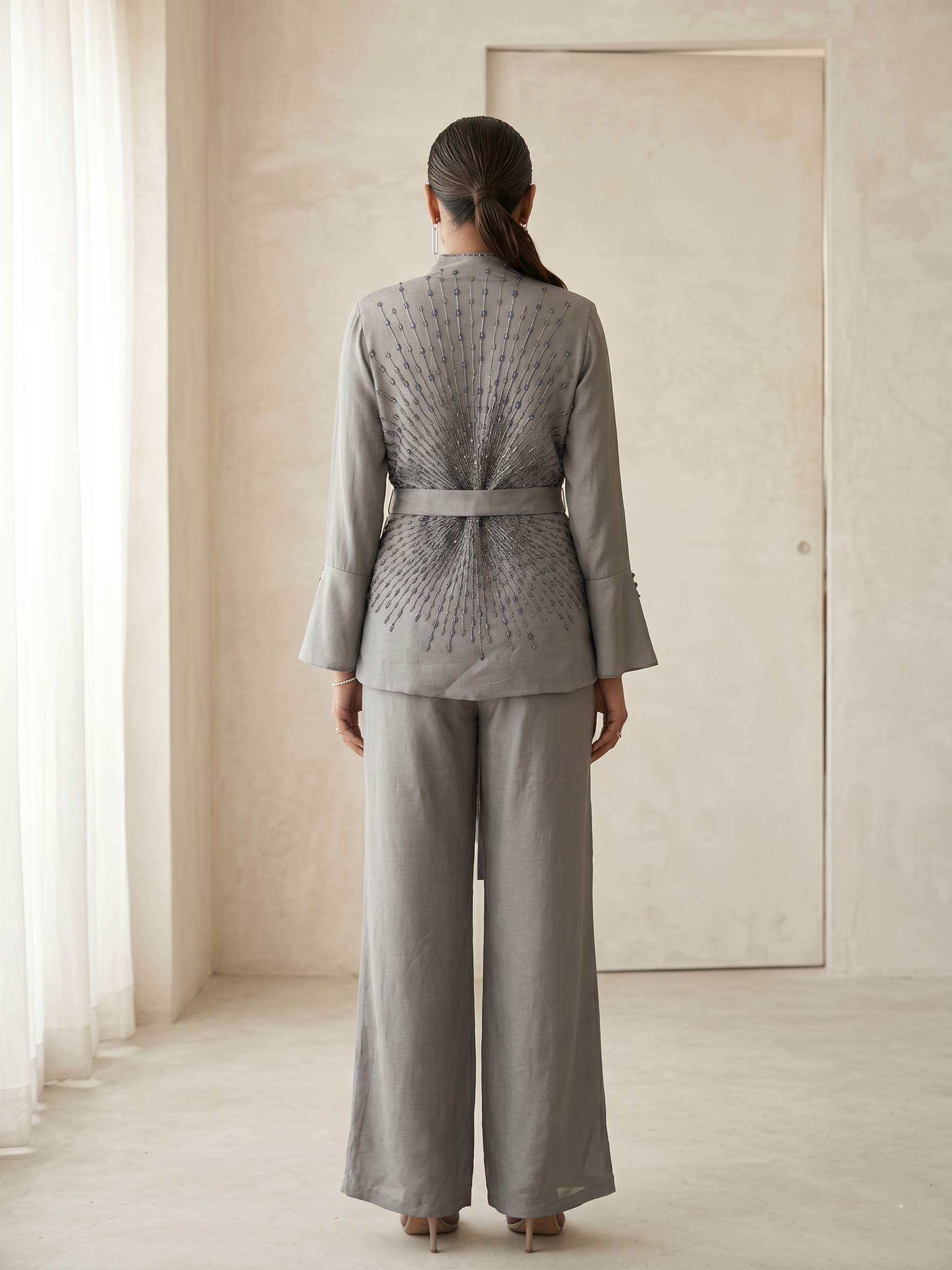 ELEGANT JACKET TOP WITH BELT & MATCHING PANTS.