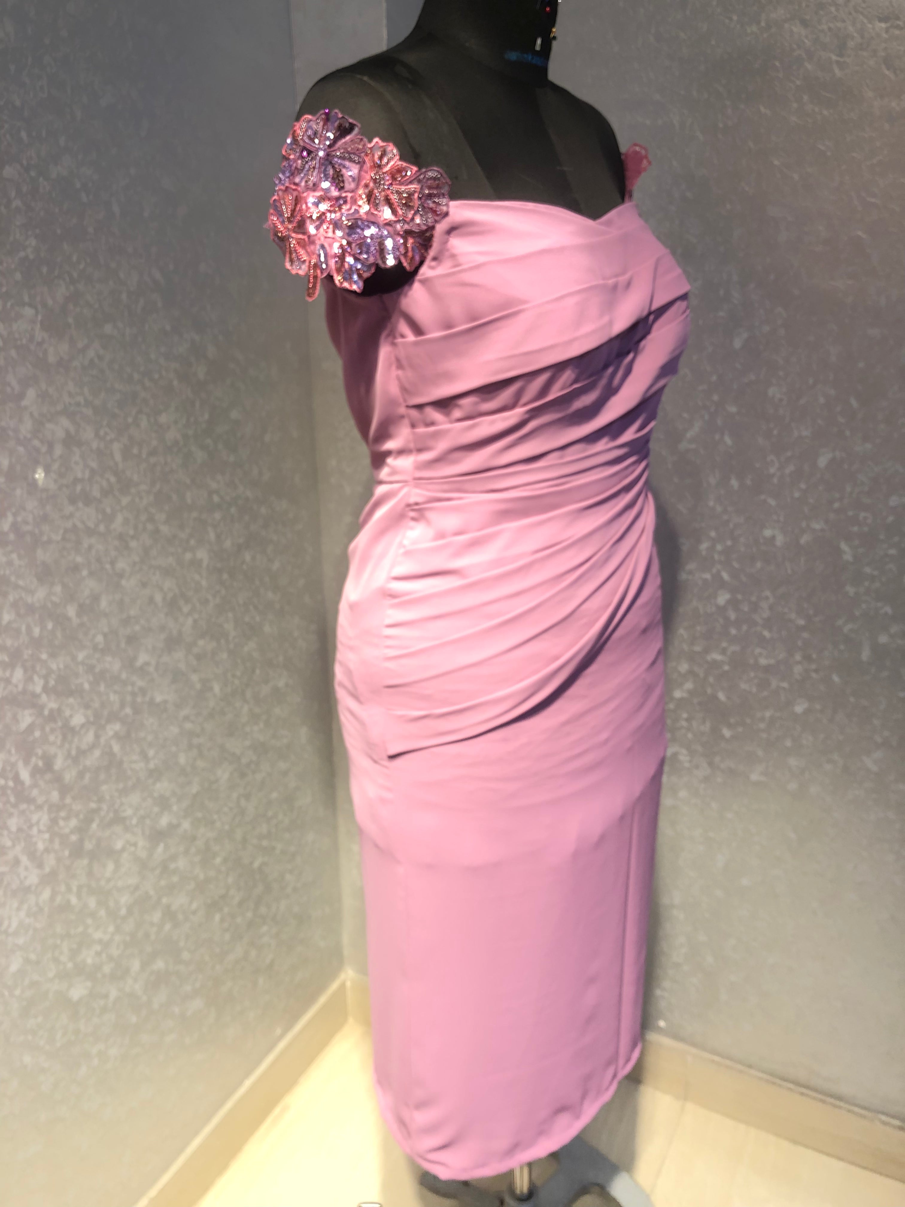 LILAC OFF SHOULDER DRAPED DRESS WITH APPLIQUE FLOWERS