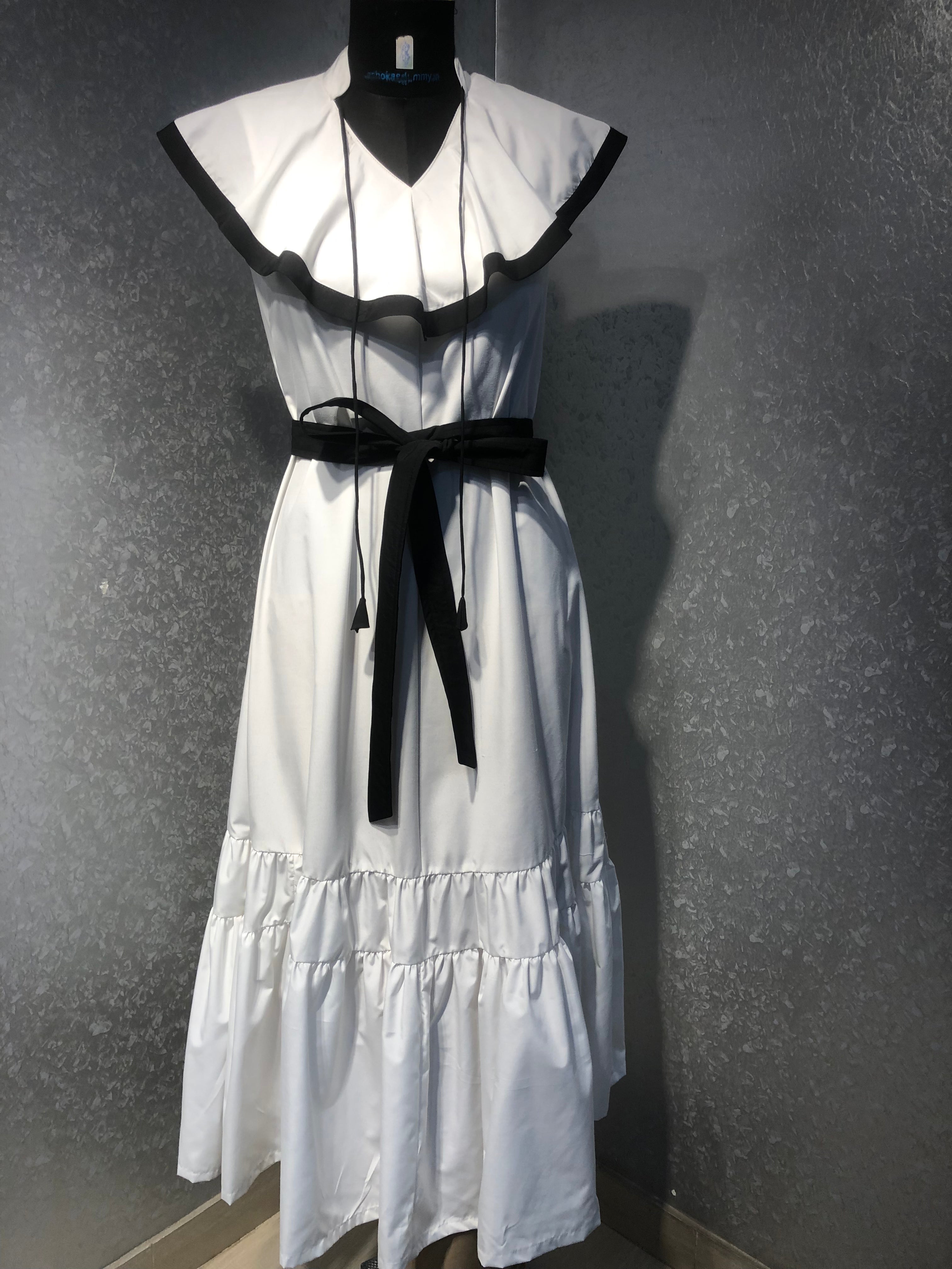 WHITE RUFFLE MIDI DRESS WITH BLACK BELT