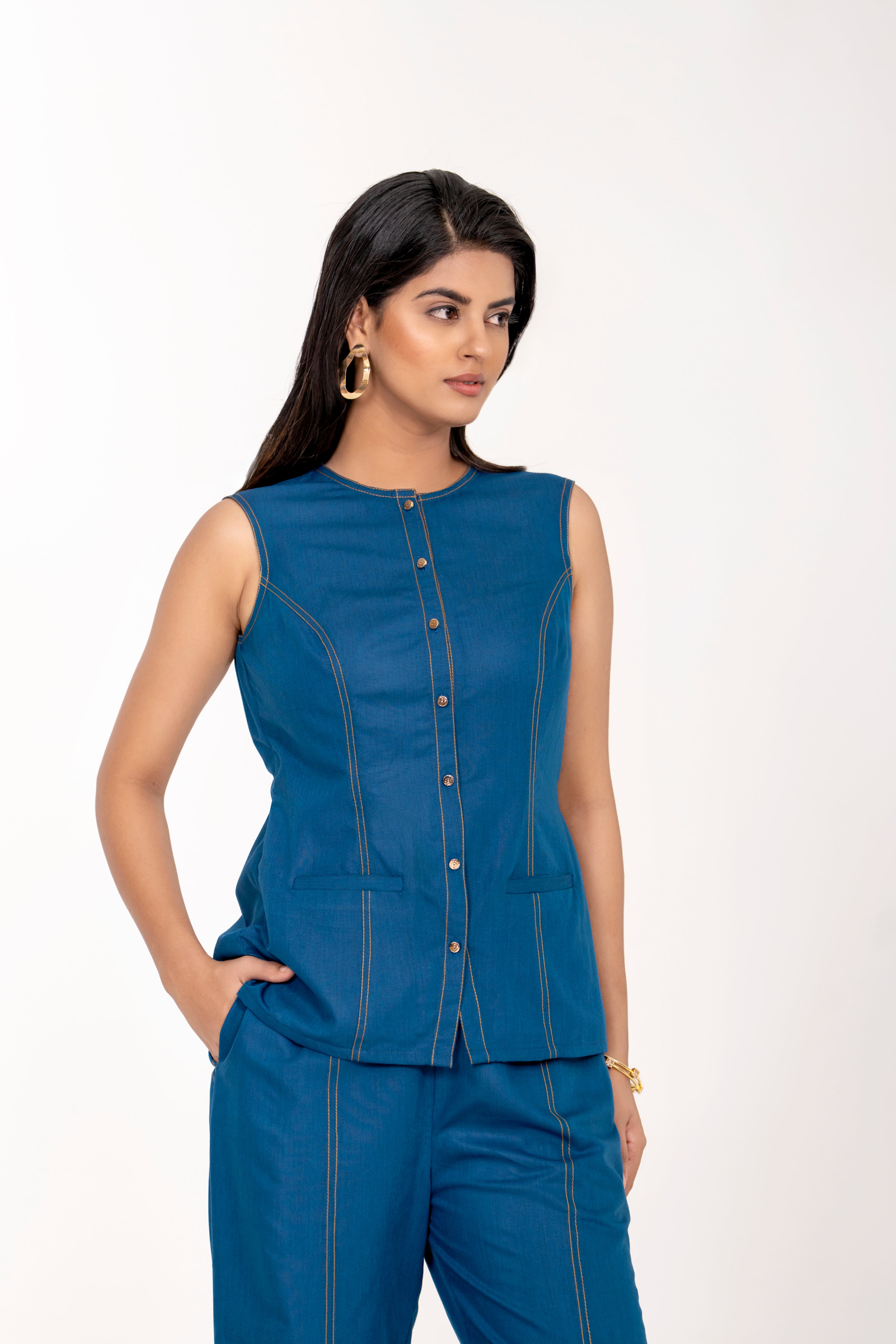 "STYLISH BLUE SLEEVELESS CO-ORD SET WITH FRONT BUTTON DETAIL"