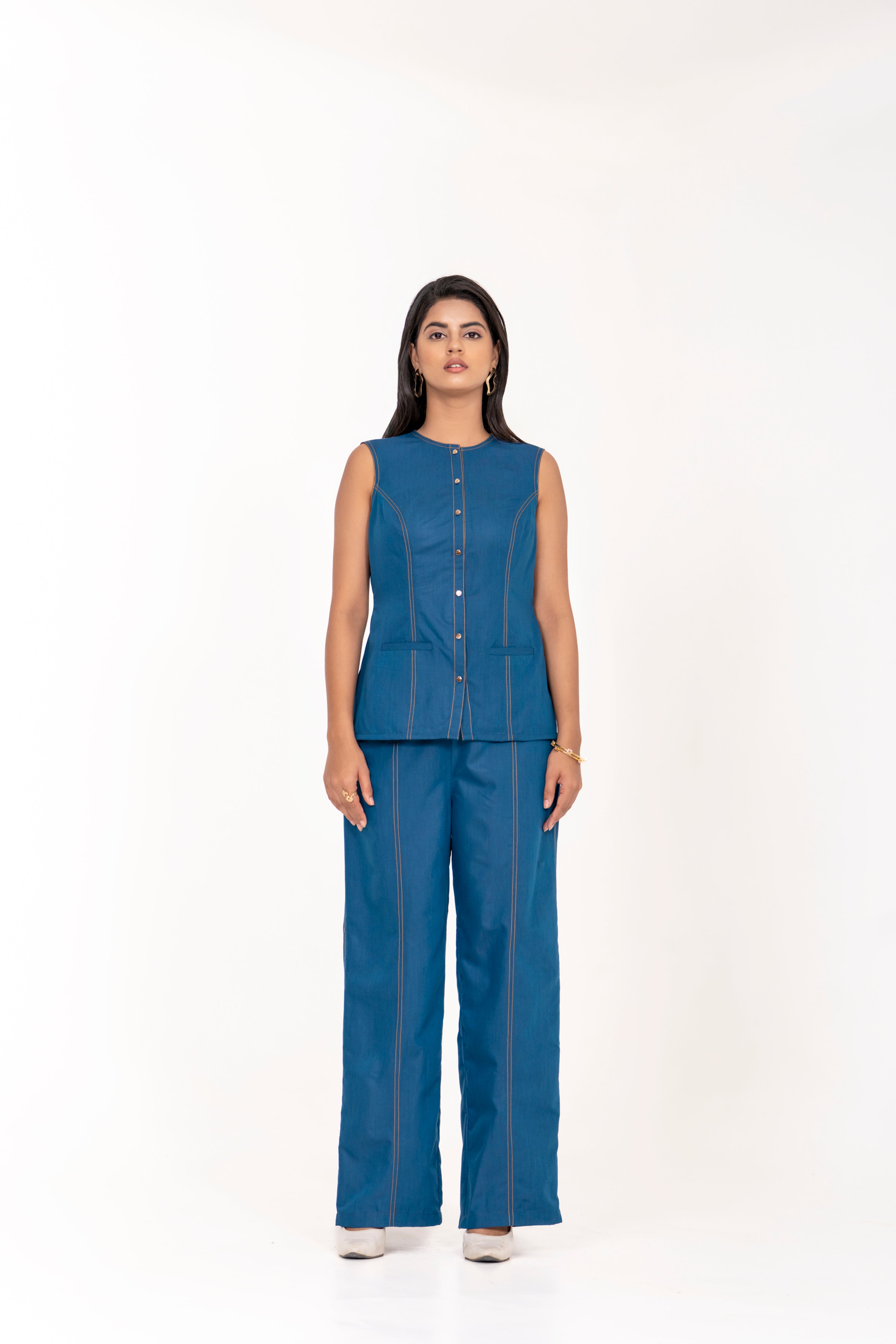 "STYLISH BLUE SLEEVELESS CO-ORD SET WITH FRONT BUTTON DETAIL"