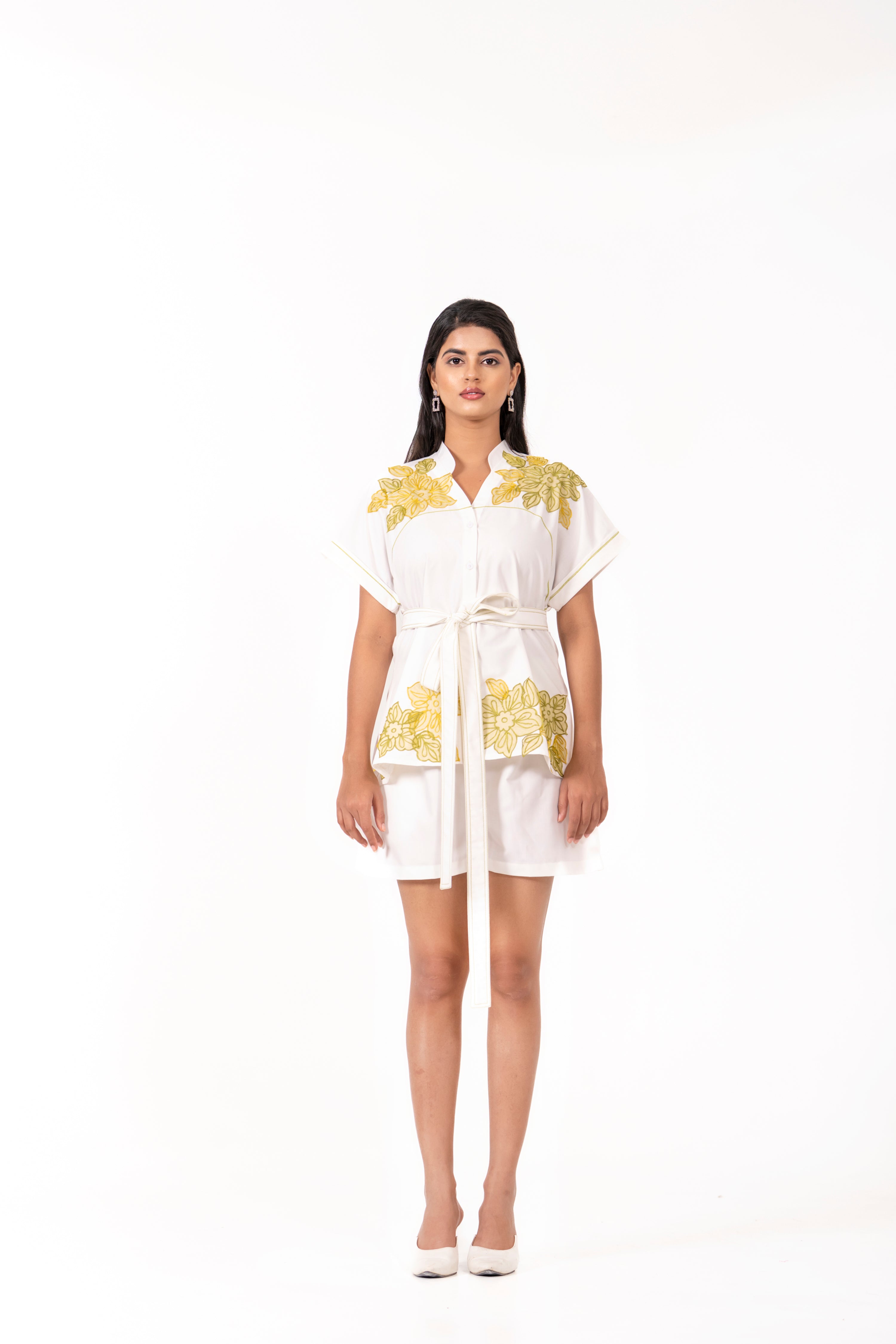 FLORAL EMBROIDERY WHITE SHIRT WITH MATCHING SHORTS.