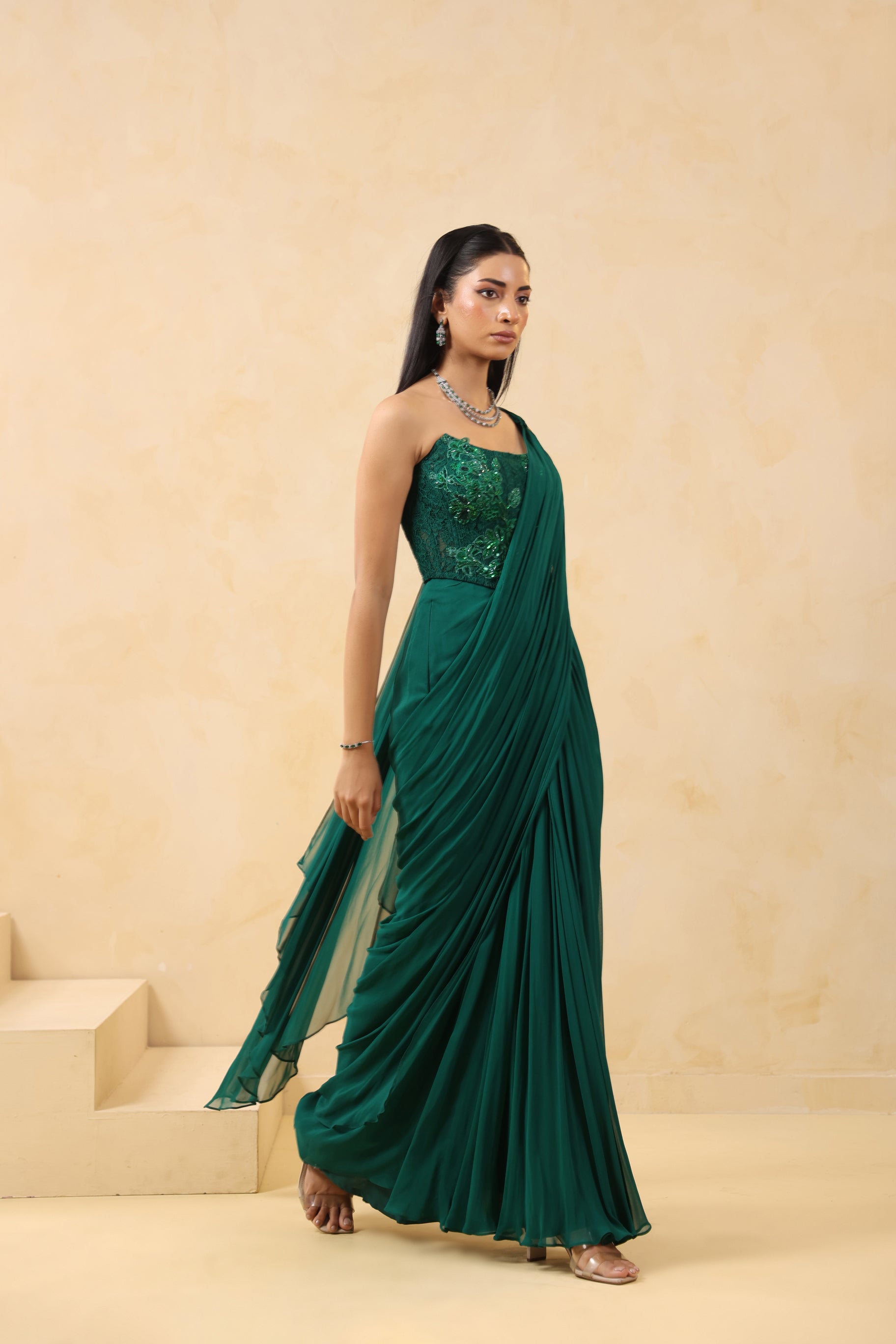 EMERALD GREEN EMBROIDERED CORSET SAREE