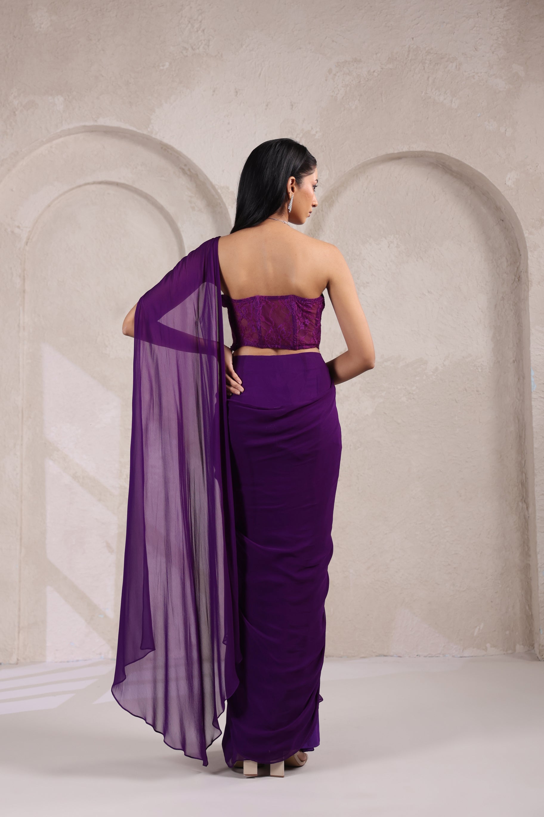 PURPLE CORSET EMBROIDERED BLOUSE WITH DRAPE SAREE