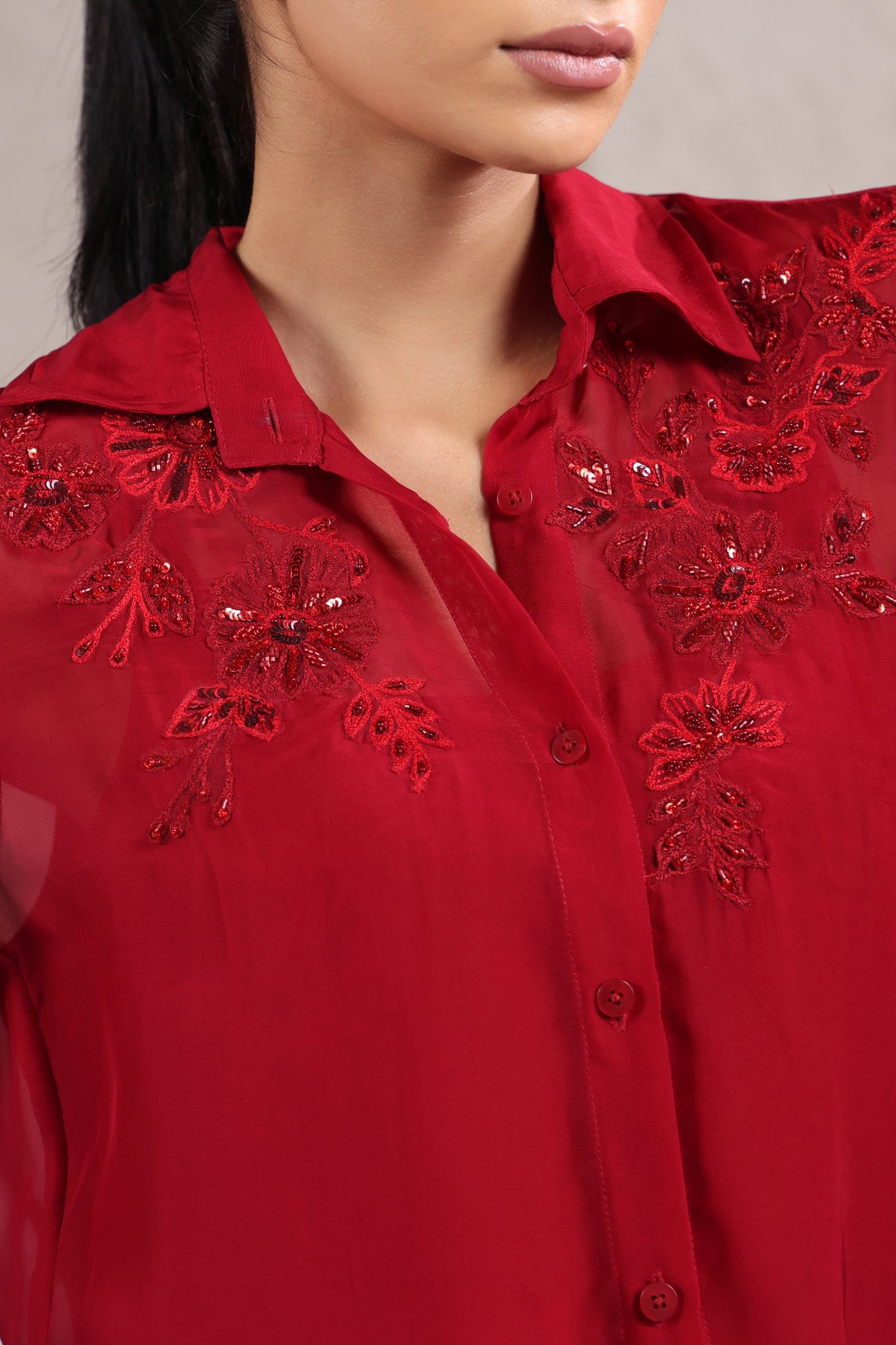 ELEGANT RED EMBROIDERED CHIFFON ENSEMBLE.