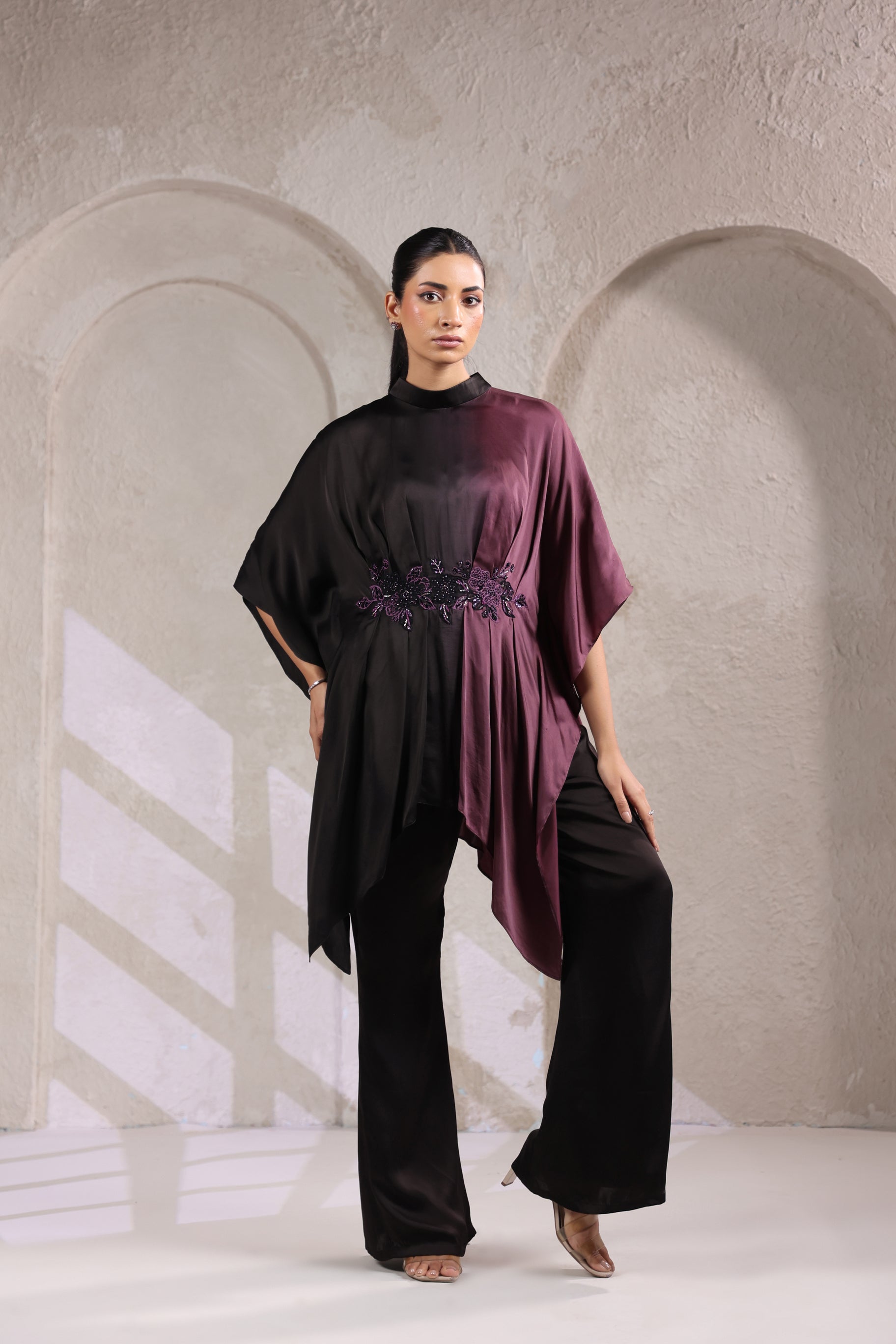 ELEGANT BLACK & WINE DRAPED TUNIC SET.