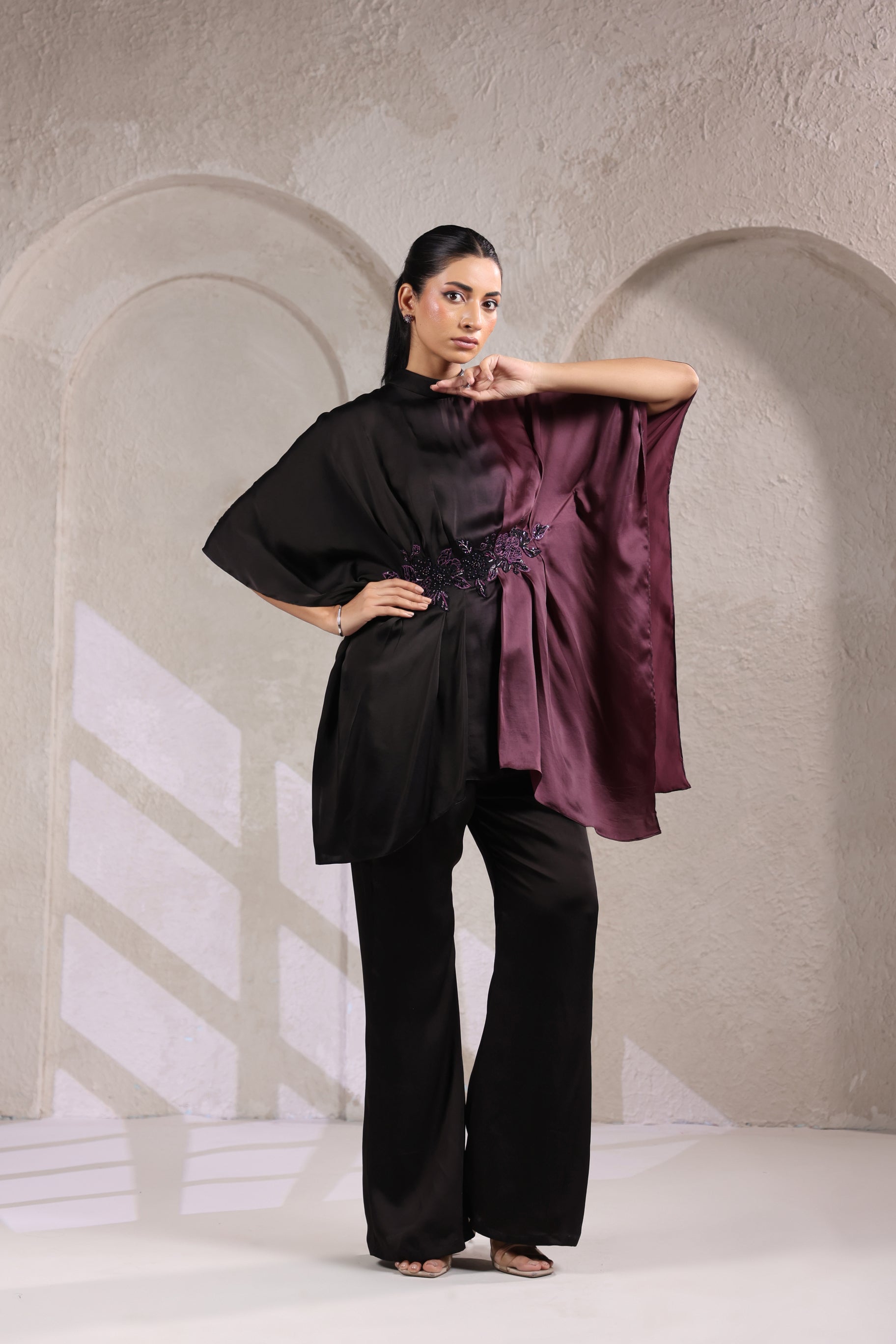 ELEGANT BLACK & WINE DRAPED TUNIC SET.