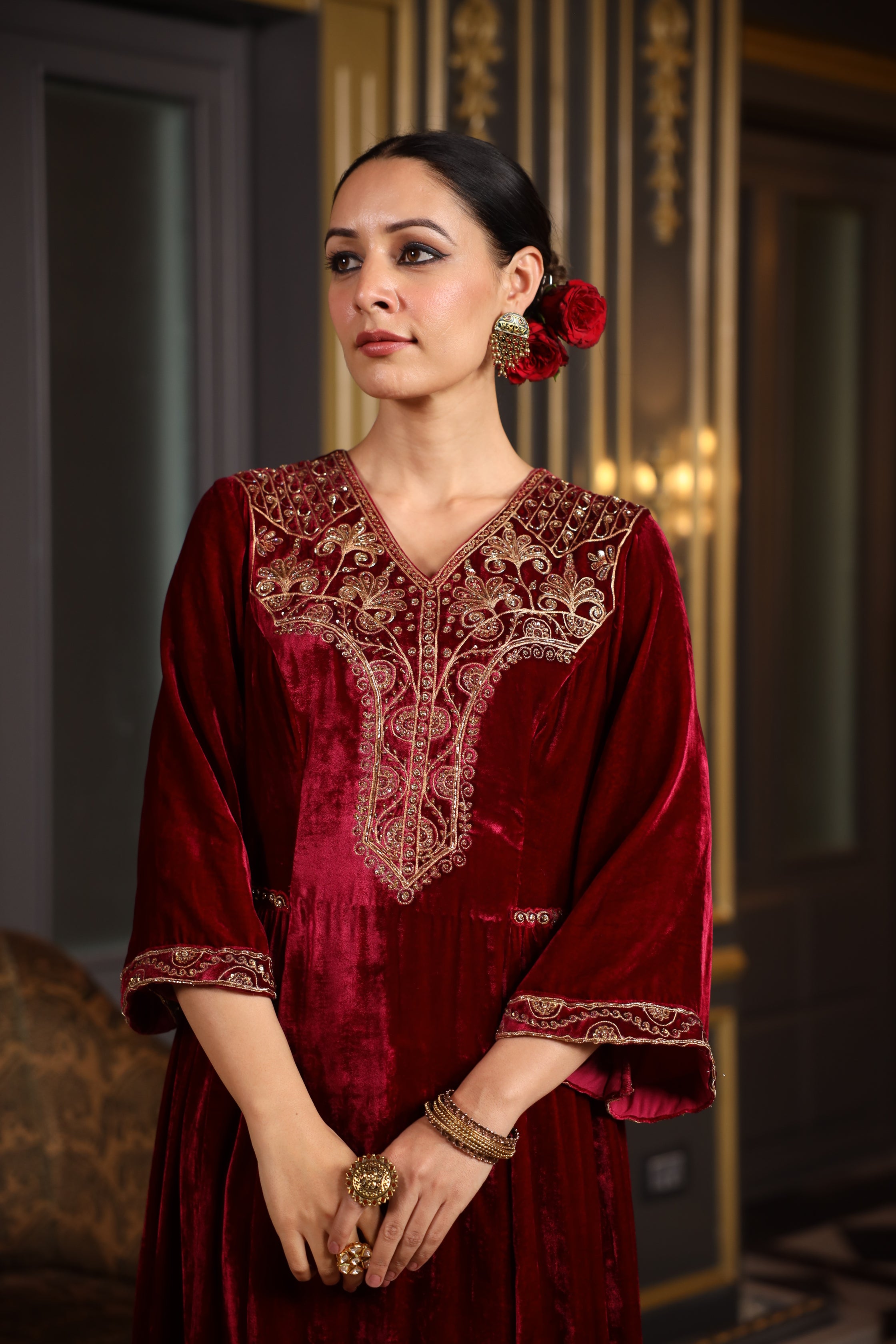 MAROON VELVET KURTA SET
