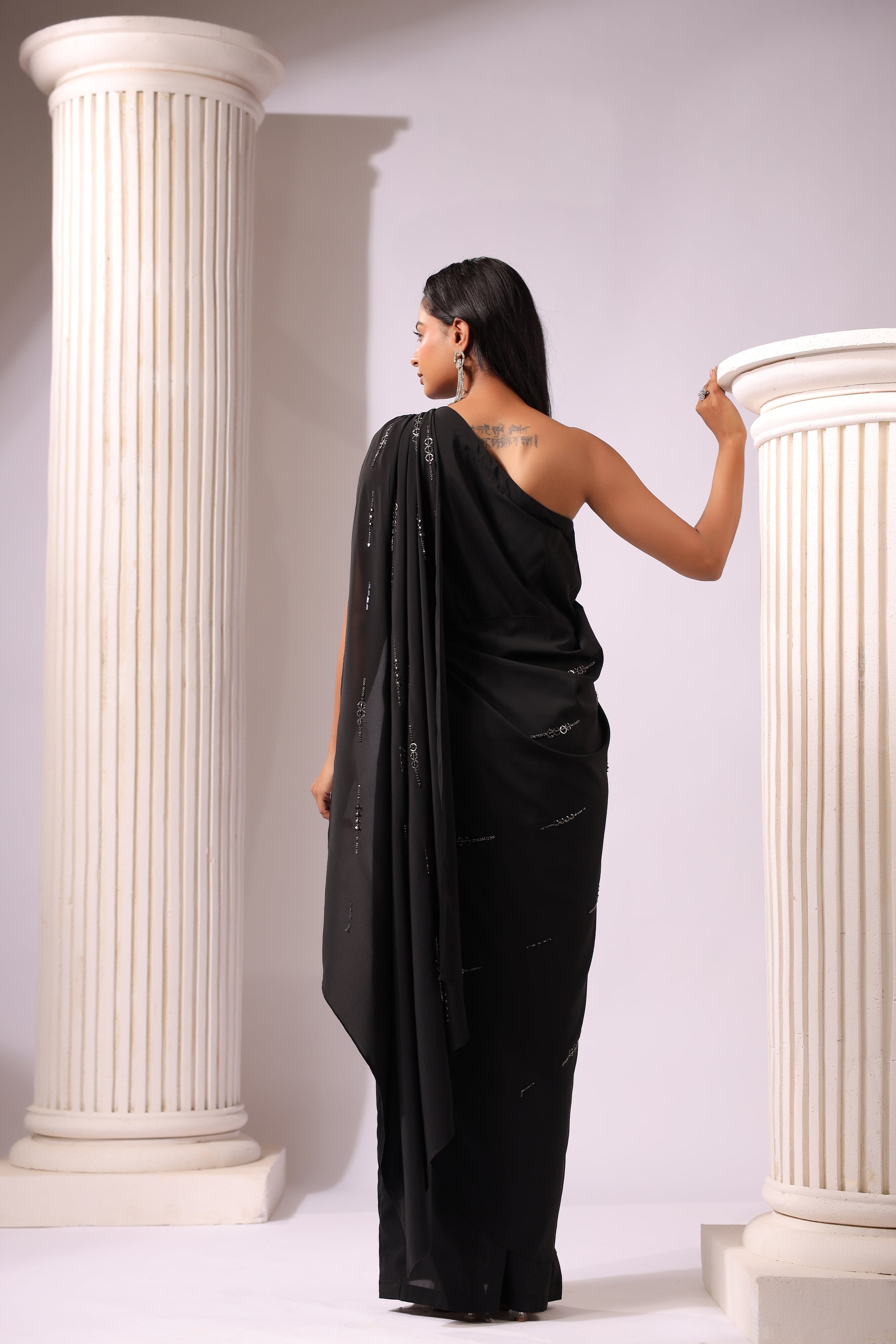 ONE SHOULDER BLACK DRAPE SAREE