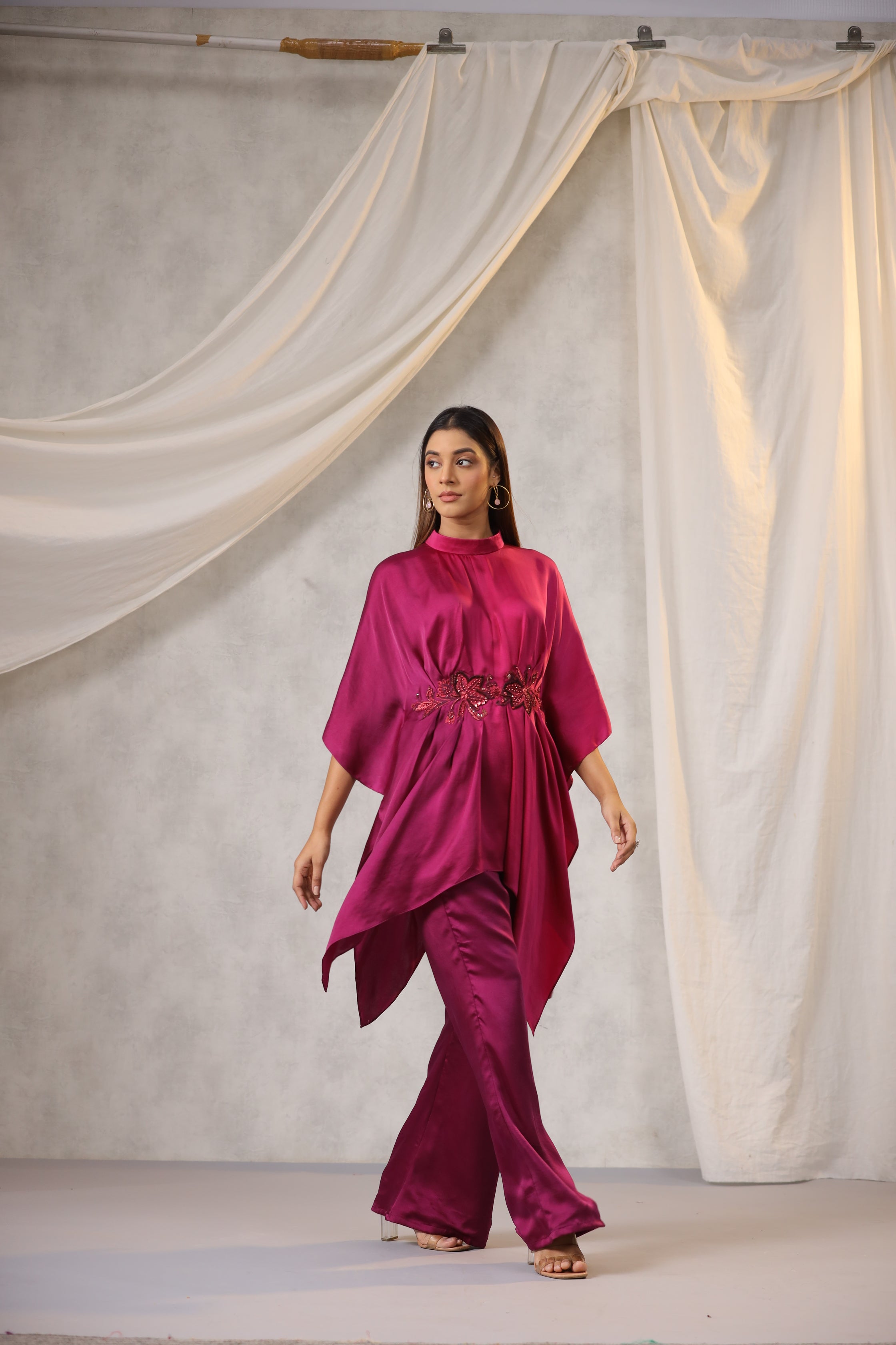 PINK WINE OMBRE SATIN CO RD SET WITH FLORAL EMBROIDERY