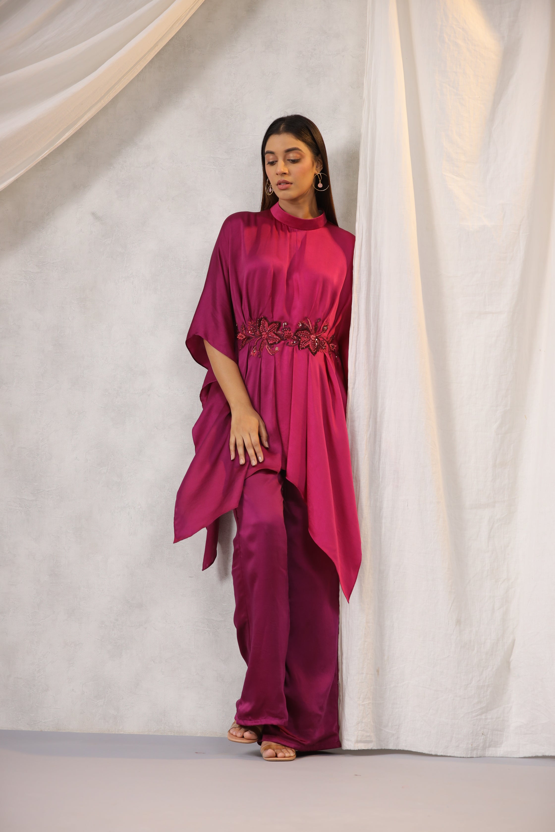 PINK WINE OMBRE SATIN CO RD SET WITH FLORAL EMBROIDERY