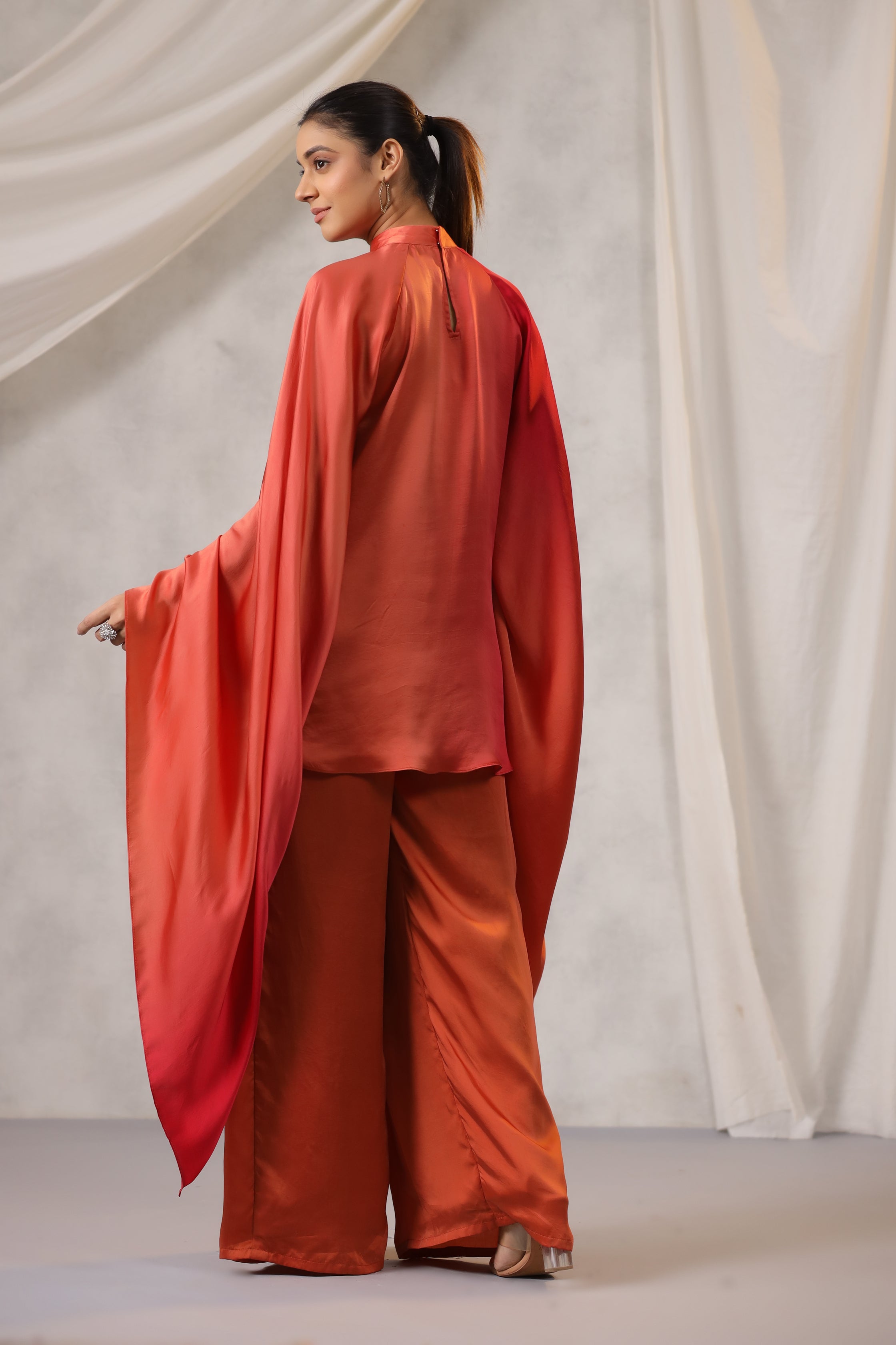 OMBRE SATIN TOP BOTTOM