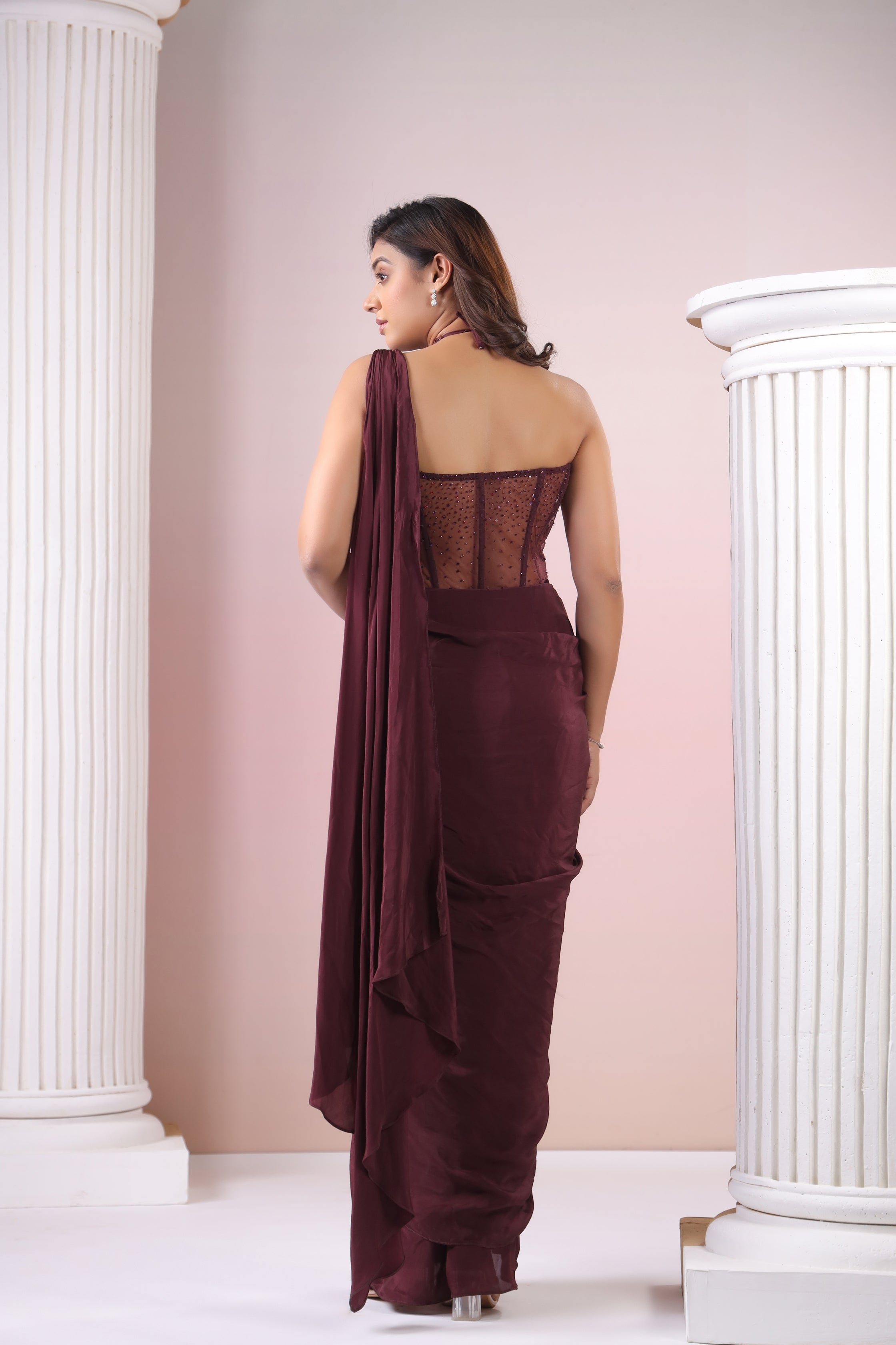 EMBROIDERED BLOUSE WITH SEPARATE DRAPE SAREE