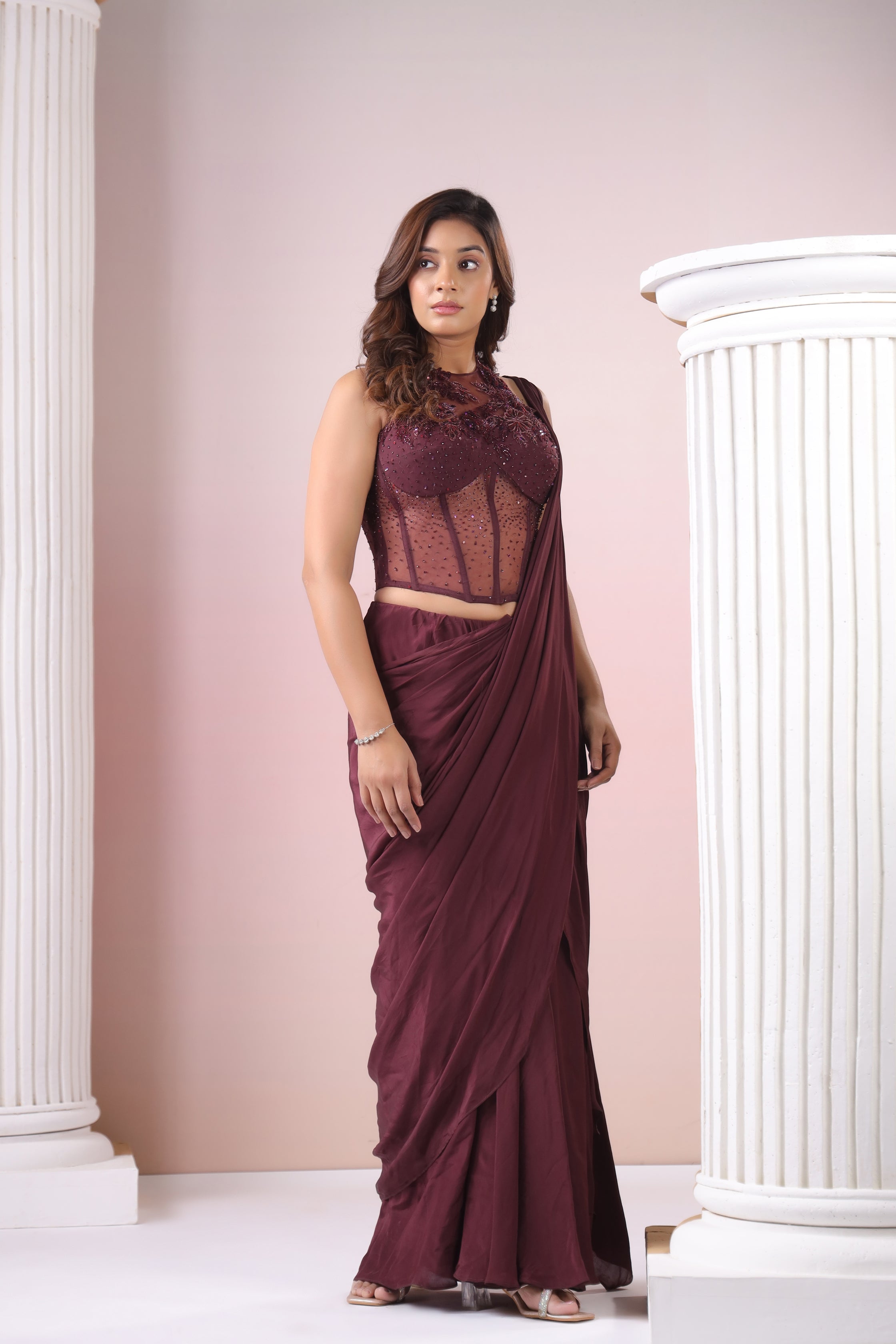 EMBROIDERED BLOUSE WITH SEPARATE DRAPE SAREE