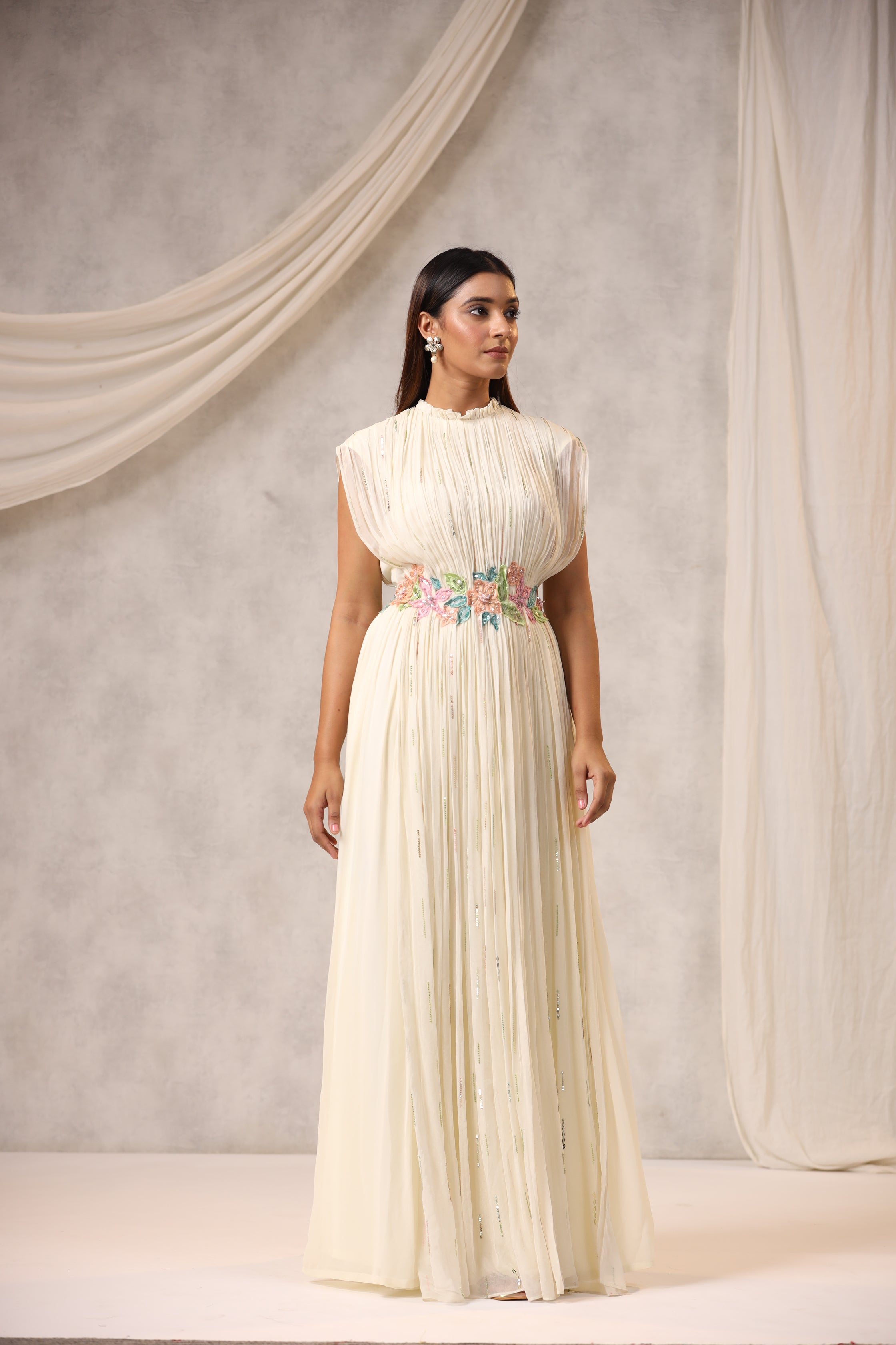 OFF WHITE GEORGETTE GATHERED GOWN WITH FLOWERS