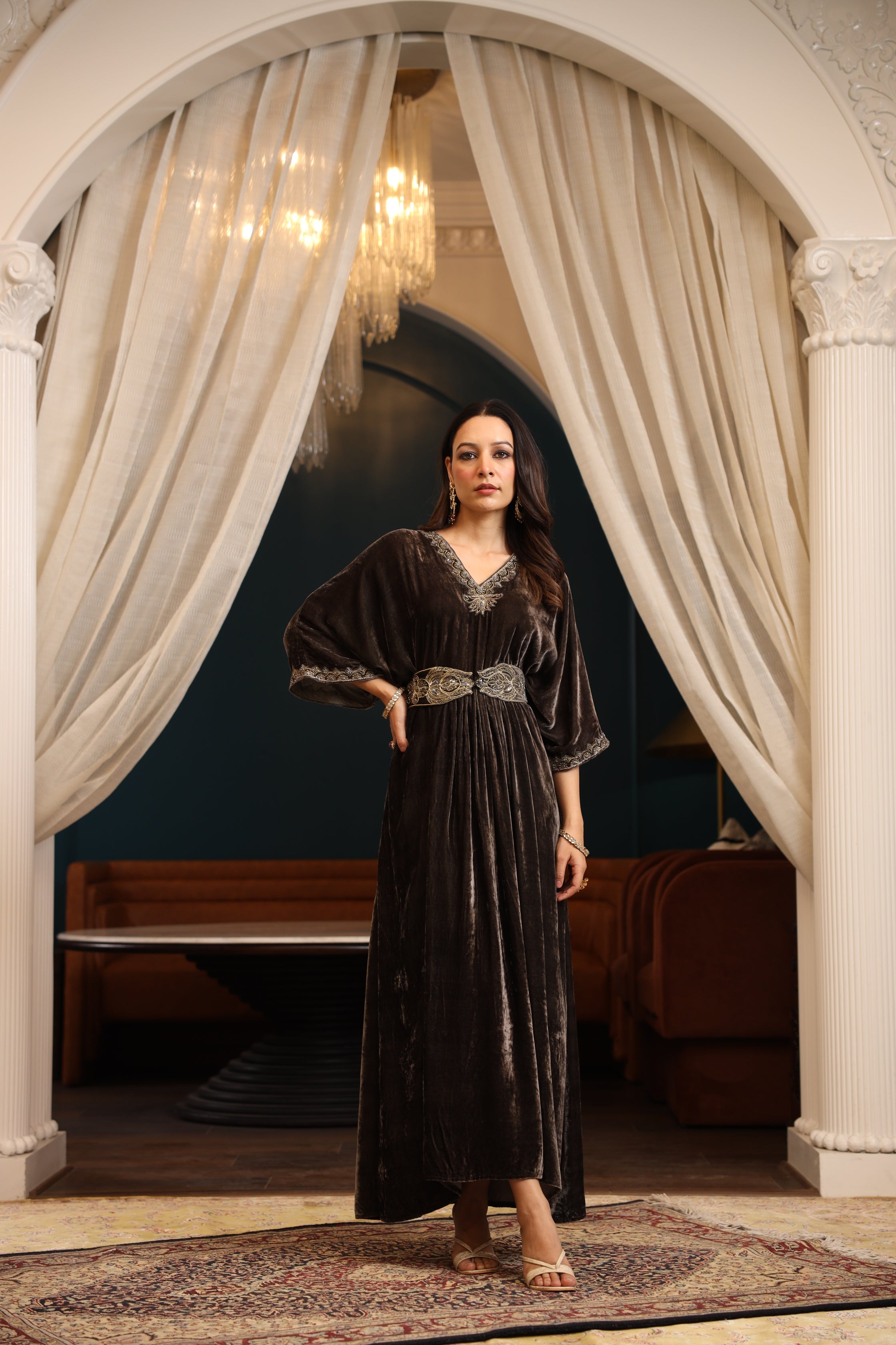 GREY VELVET KURTA WITH BELT