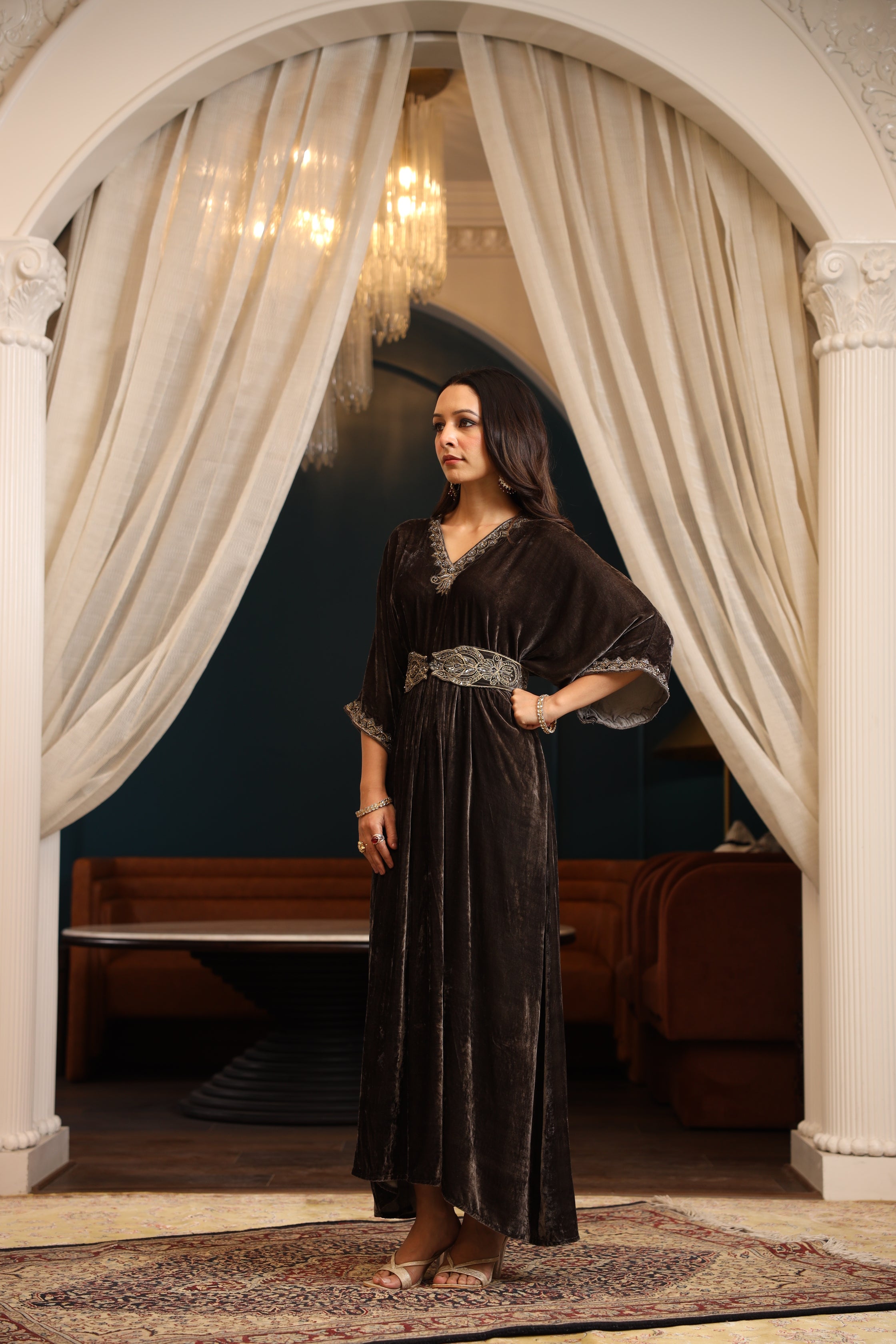 GREY VELVET KURTA WITH BELT