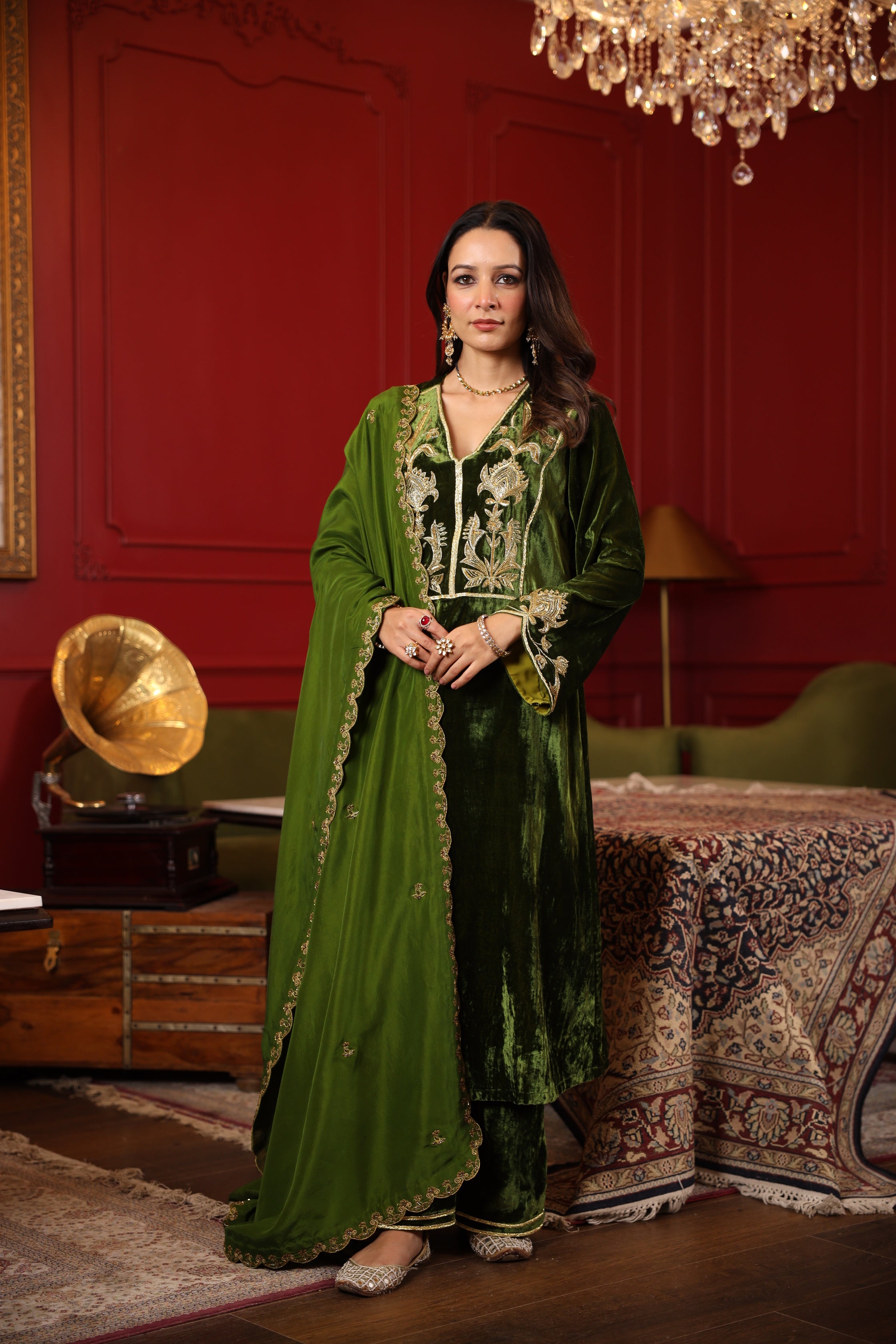 OLIVE GREEN VELVET EMBROIDERED KURTA SET