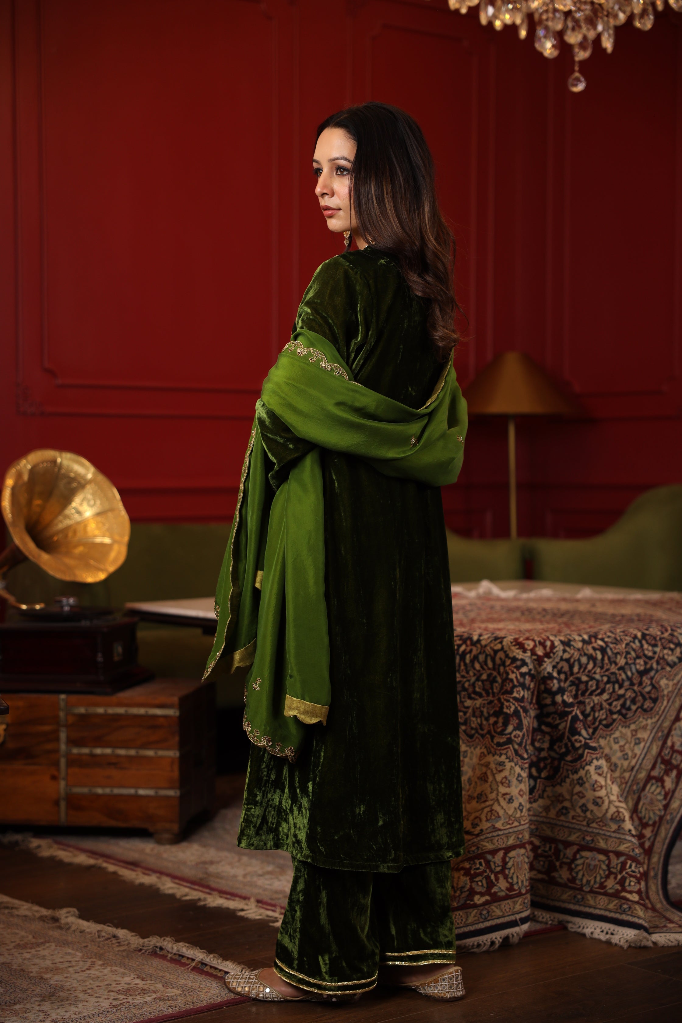 OLIVE GREEN VELVET EMBROIDERED KURTA SET