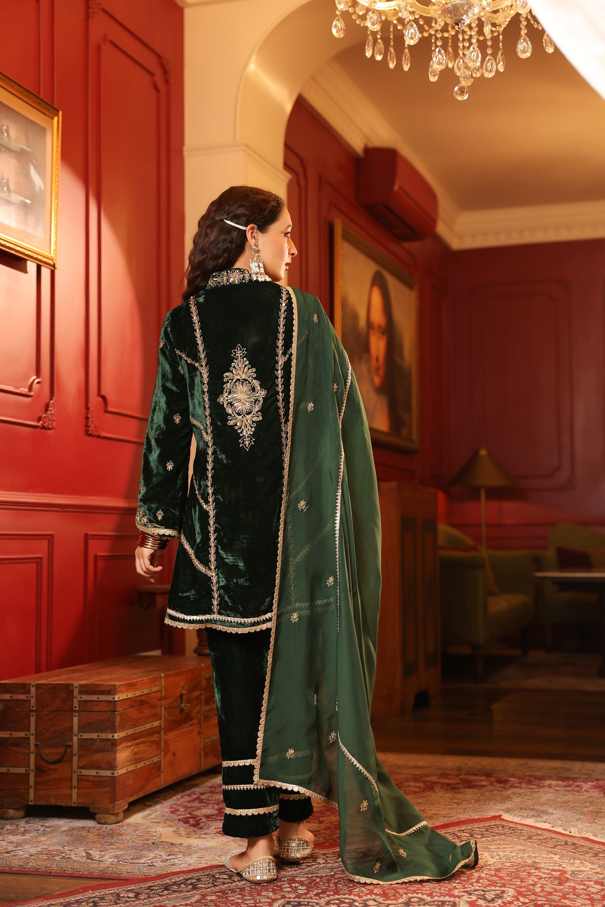 GREEEN VELVET KURTA SET