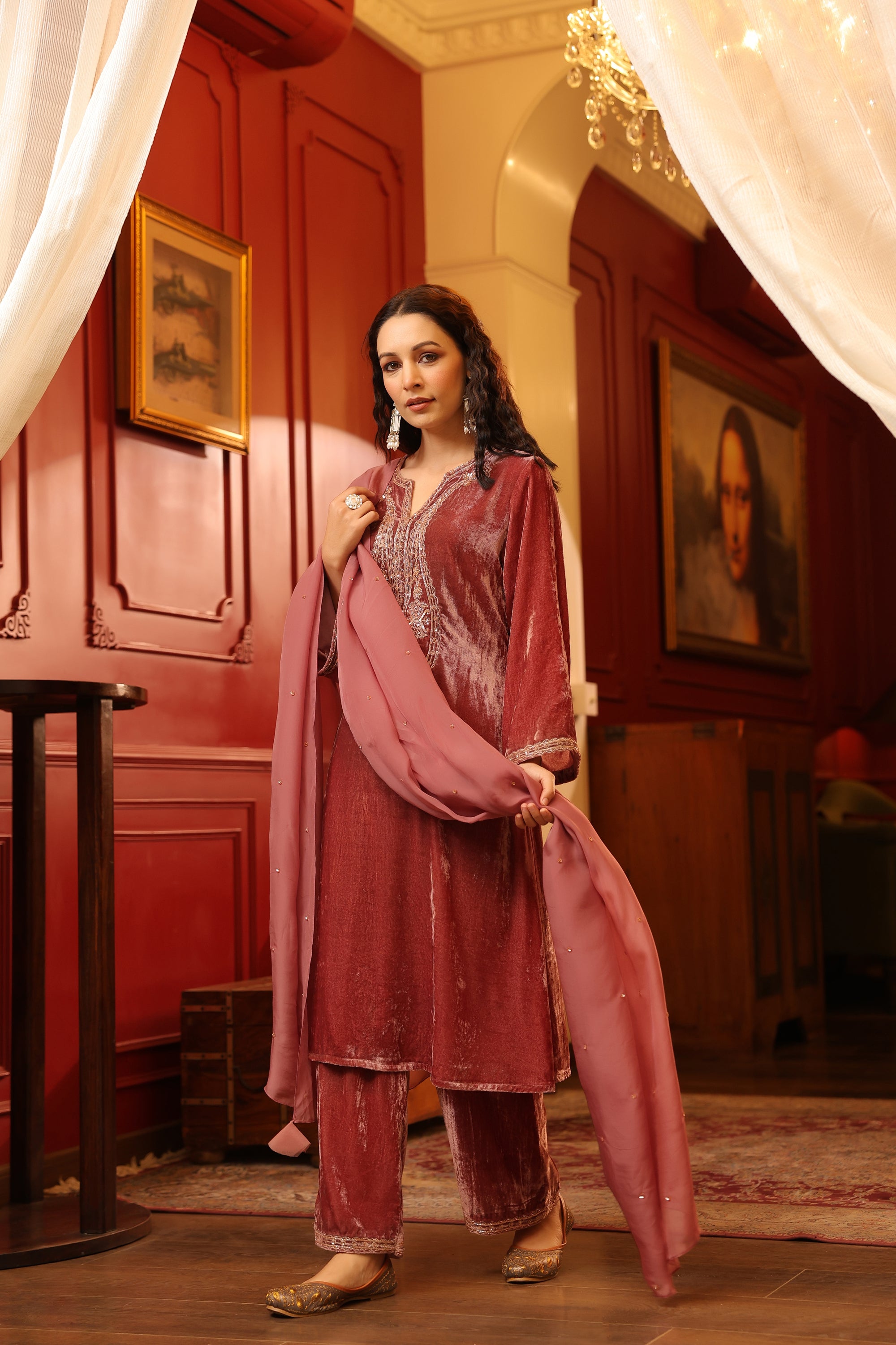 PINK VELVET KURTA SET