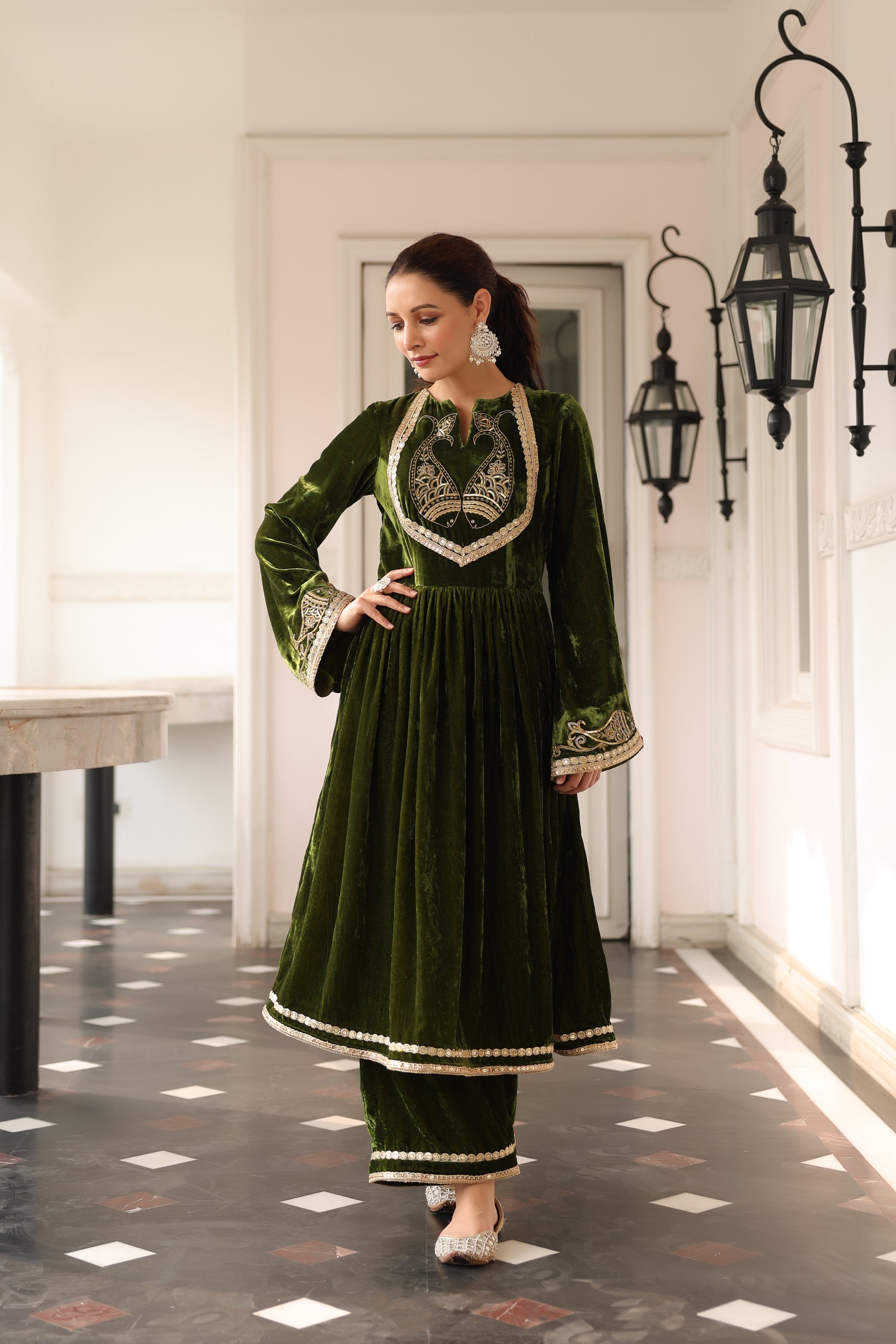 GREEN VELVET KURTA SET