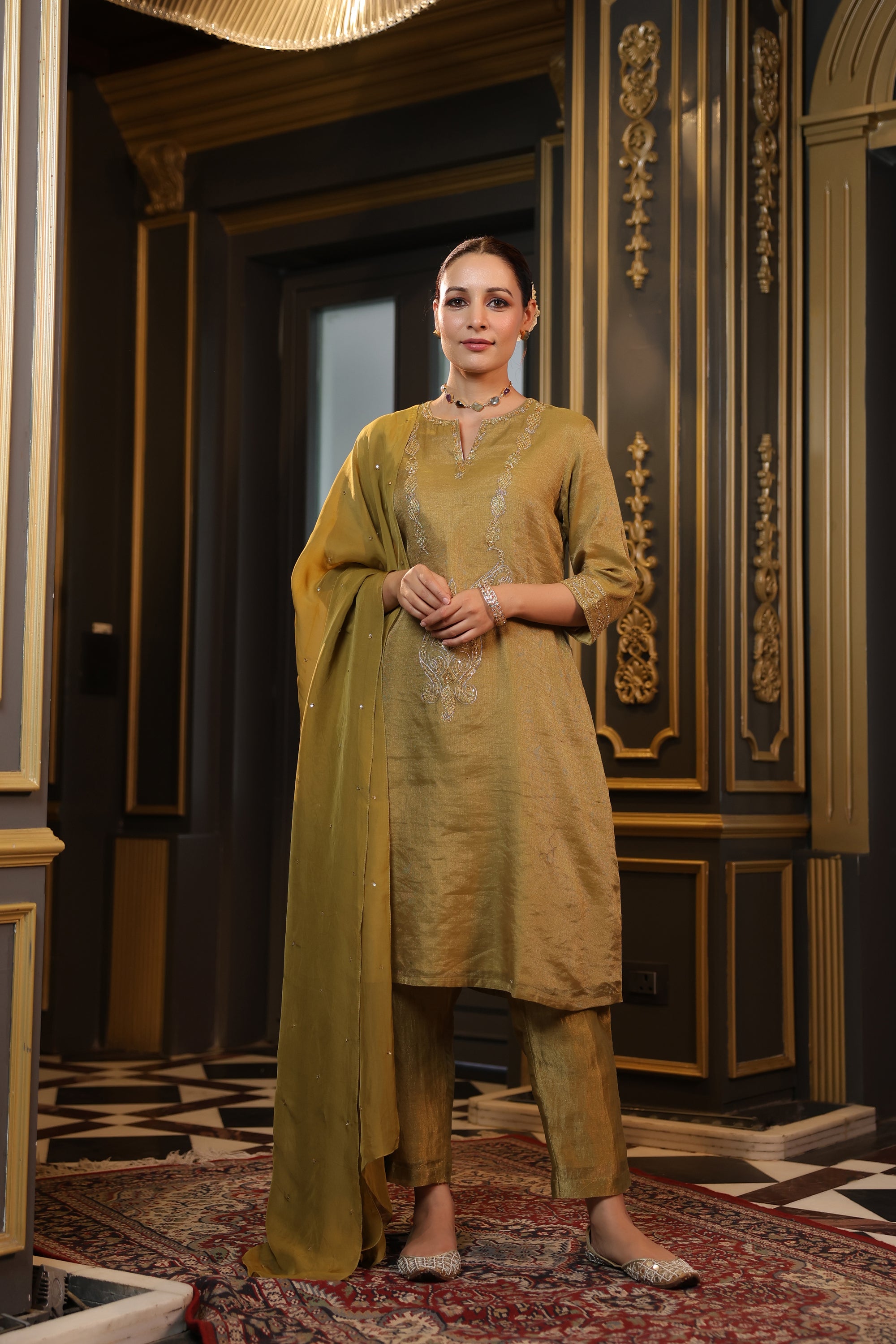 OLIVE GREEN KURTA SET