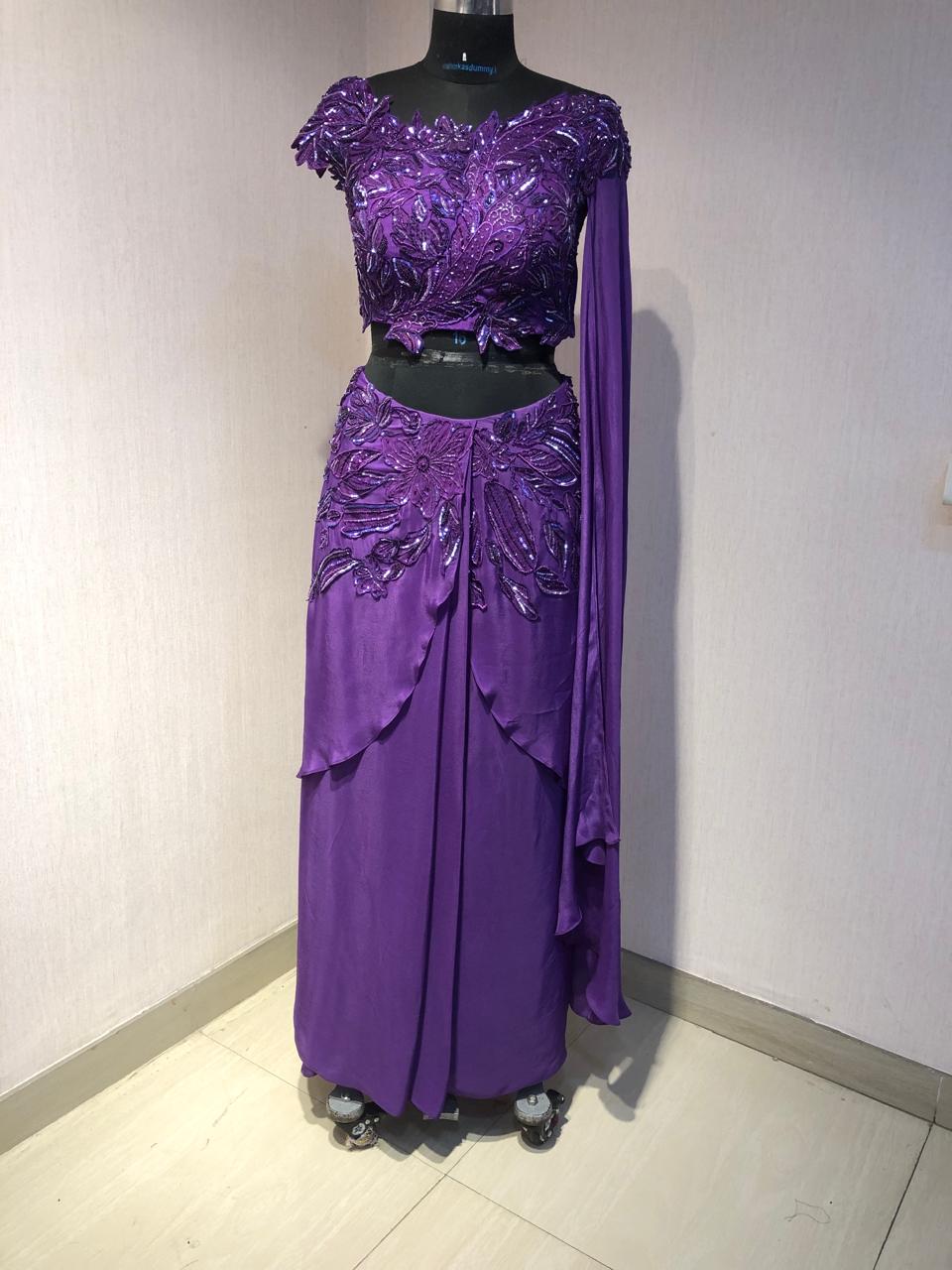 PURPLE ONE SHOE SHOULDER STYLE APPLIQUE DRAPE DAREE