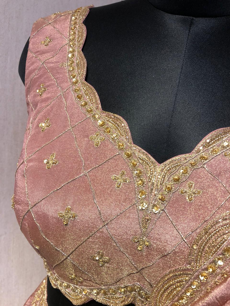 ELEGANT PINK SAREE WITH GOLDEN BORDER AND STYLISH BLOUSE.