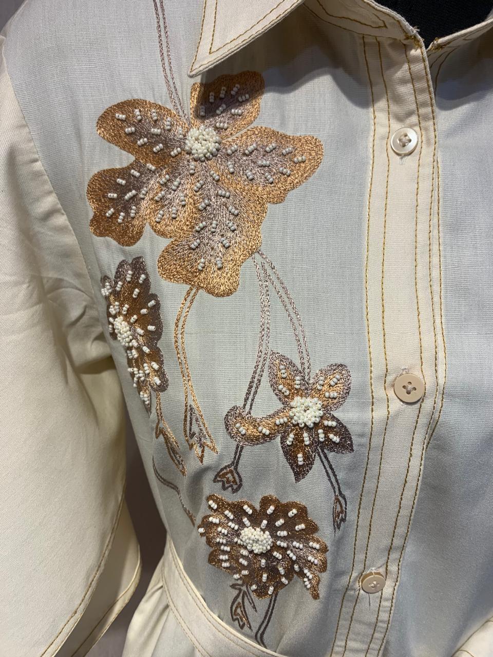 BUTTER YELLOW MIDI DRESS WITH FLORAL EMBROIDERY WITH BELT.