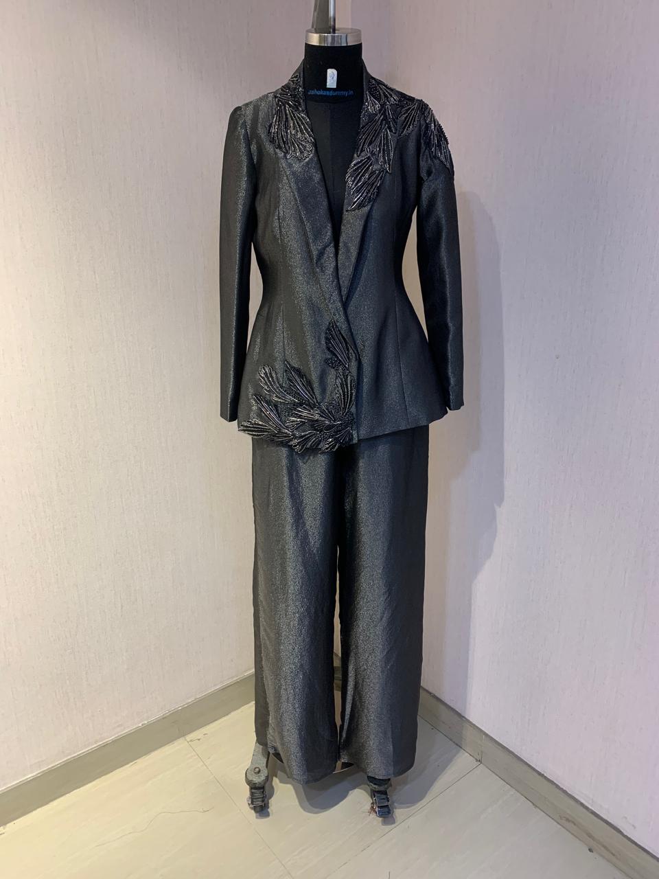 BLACK EMBROIDERED BLAZER CO-ORD SET WITH PANTS.