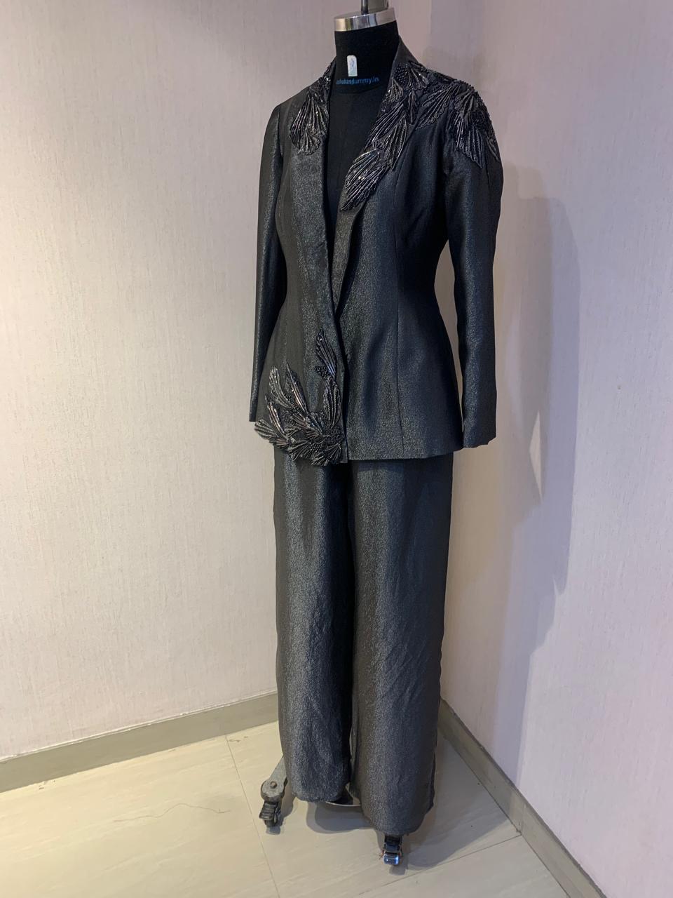 BLACK EMBROIDERED BLAZER CO-ORD SET WITH PANTS.