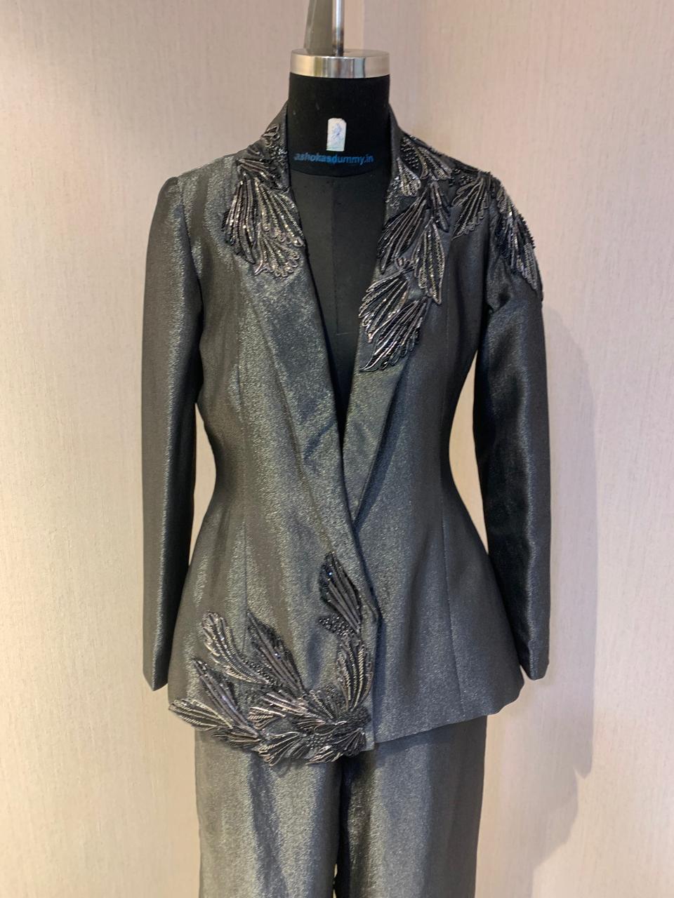 BLACK EMBROIDERED BLAZER CO-ORD SET WITH PANTS.