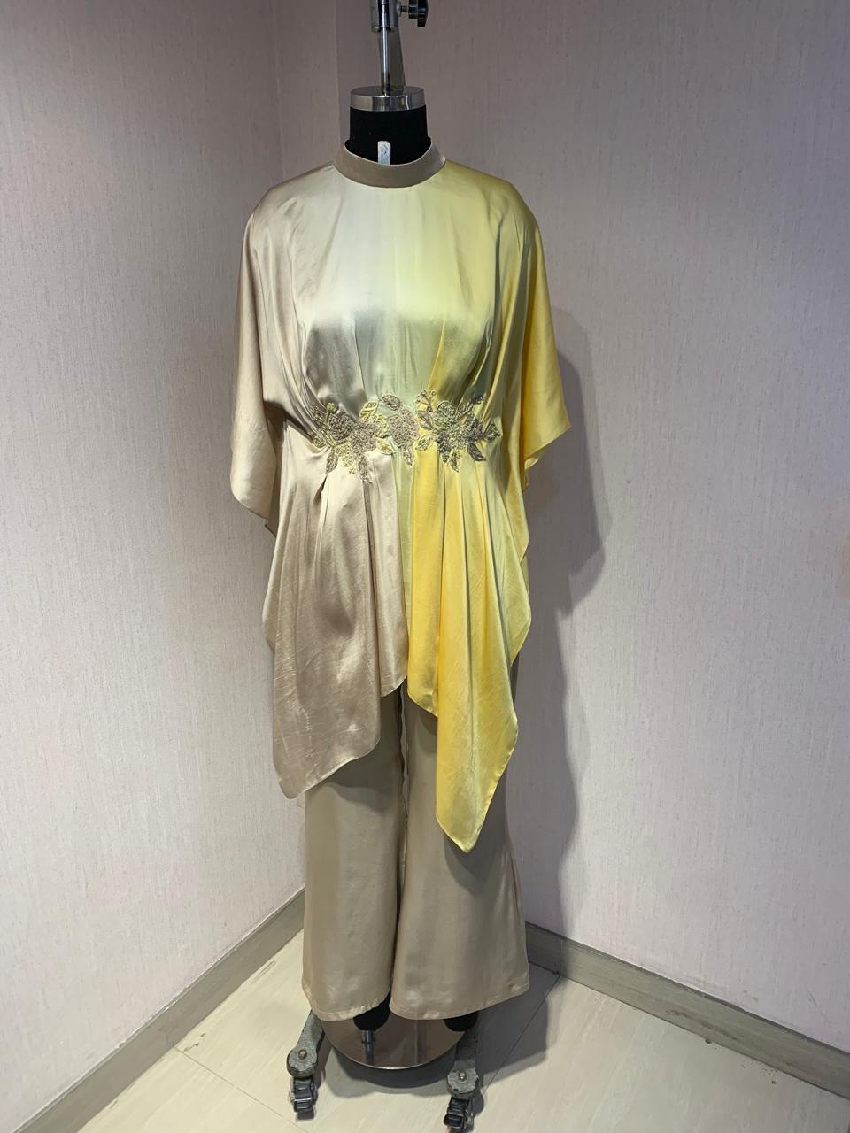 BEIGE MUSTARD CO RD SET WITH EMBROIDERY AROUND THE WAIST