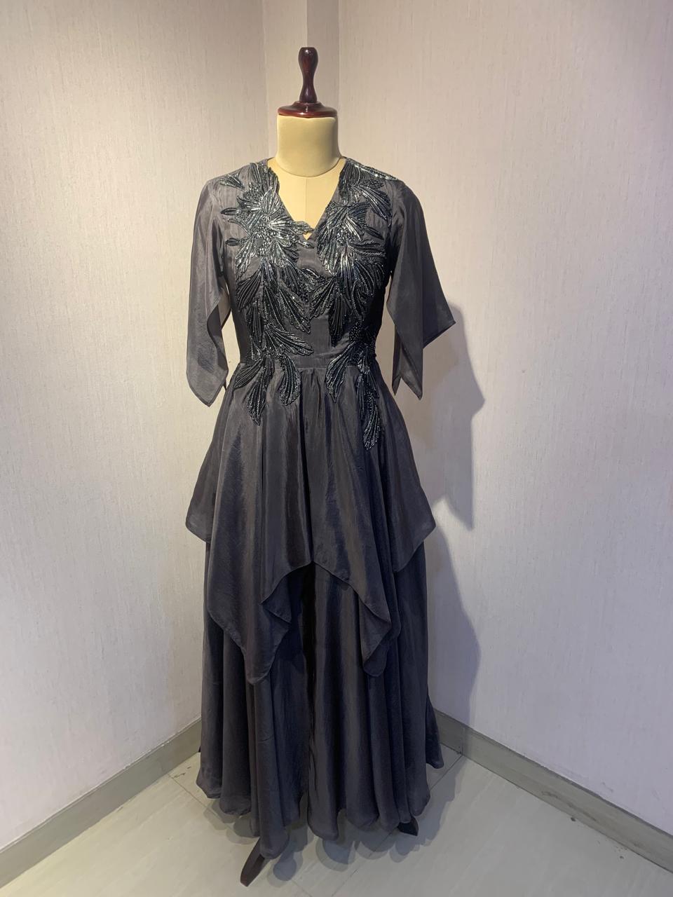 STYLISH GREY DRESS WITH ELEGANT  EMBROIDERY ON THE FRONT.