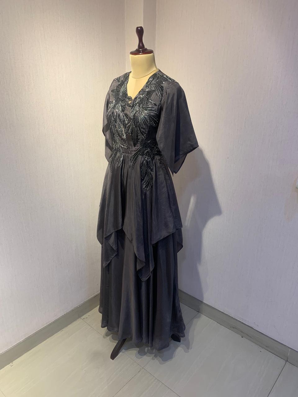 STYLISH GREY DRESS WITH ELEGANT  EMBROIDERY ON THE FRONT.