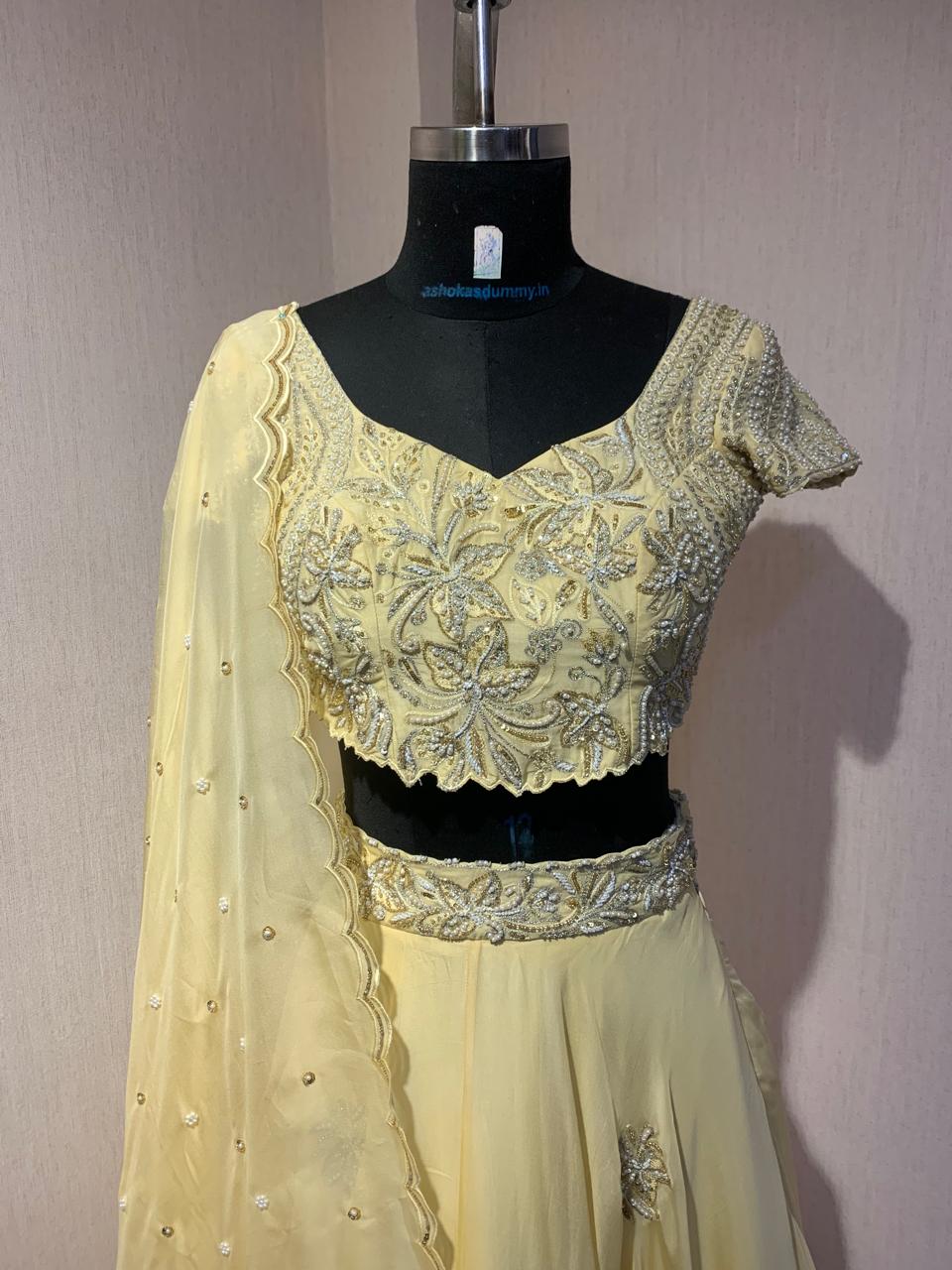 YELLOW EMBROIDERED LEHENGA BLOUSE WITH DUPATTA.
