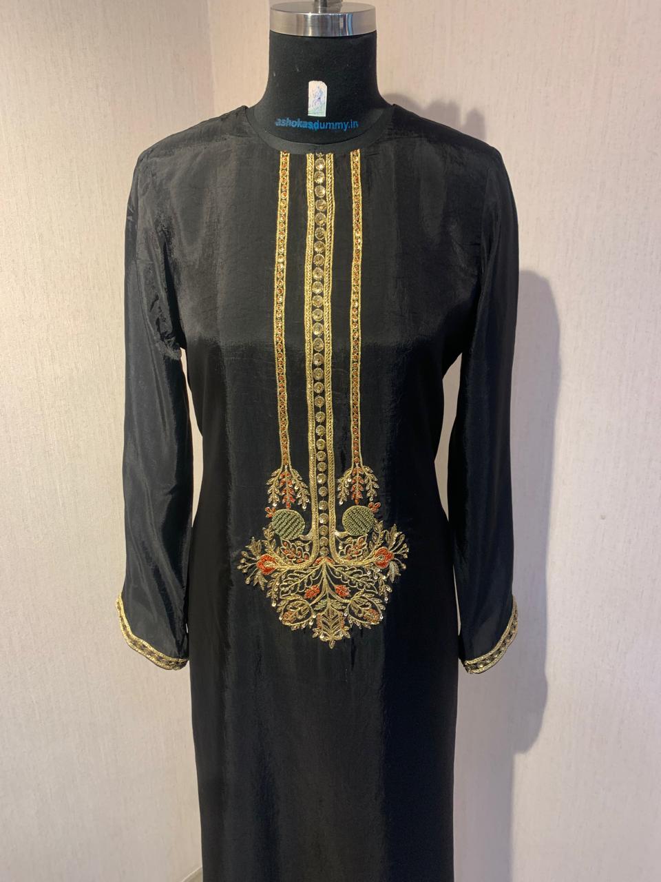 BLACK EMBROIDERED KURTA PANT SET WITH DUPATTA.