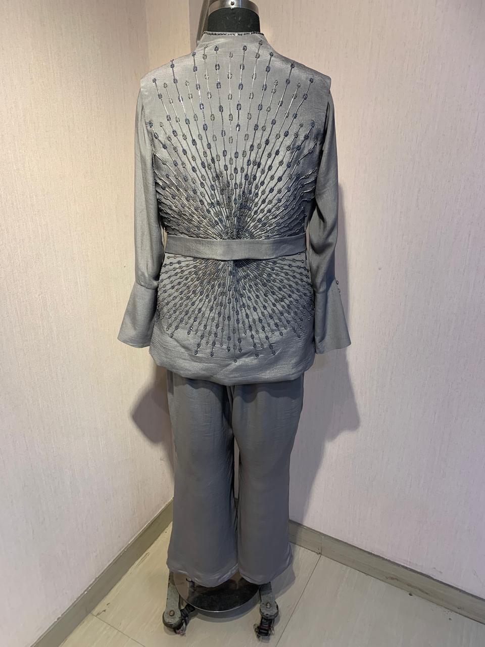 ELEGANT JACKET TOP WITH BELT & MATCHING PANTS.