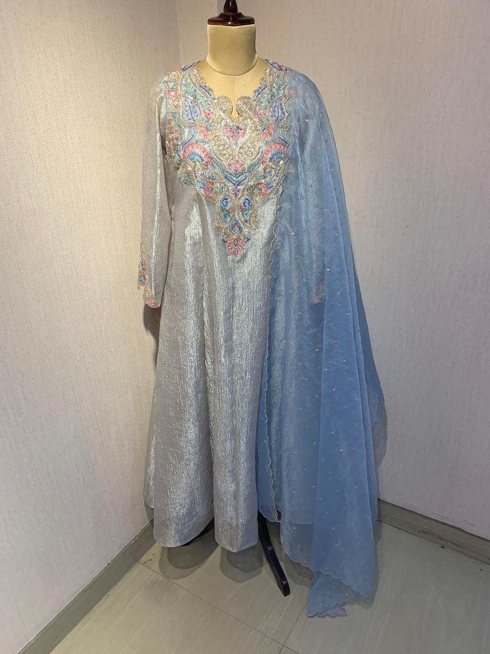 ROYAL EMBROIDERED ANARKALI SET.